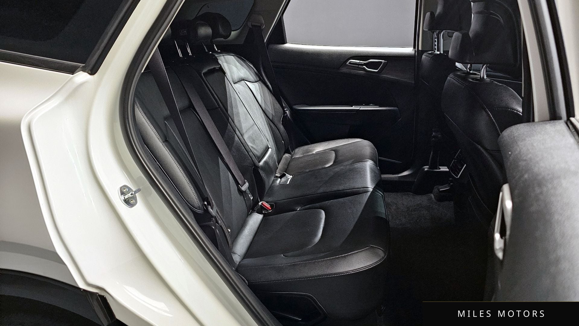 Kia Sportage 2022 — миниатюра 12