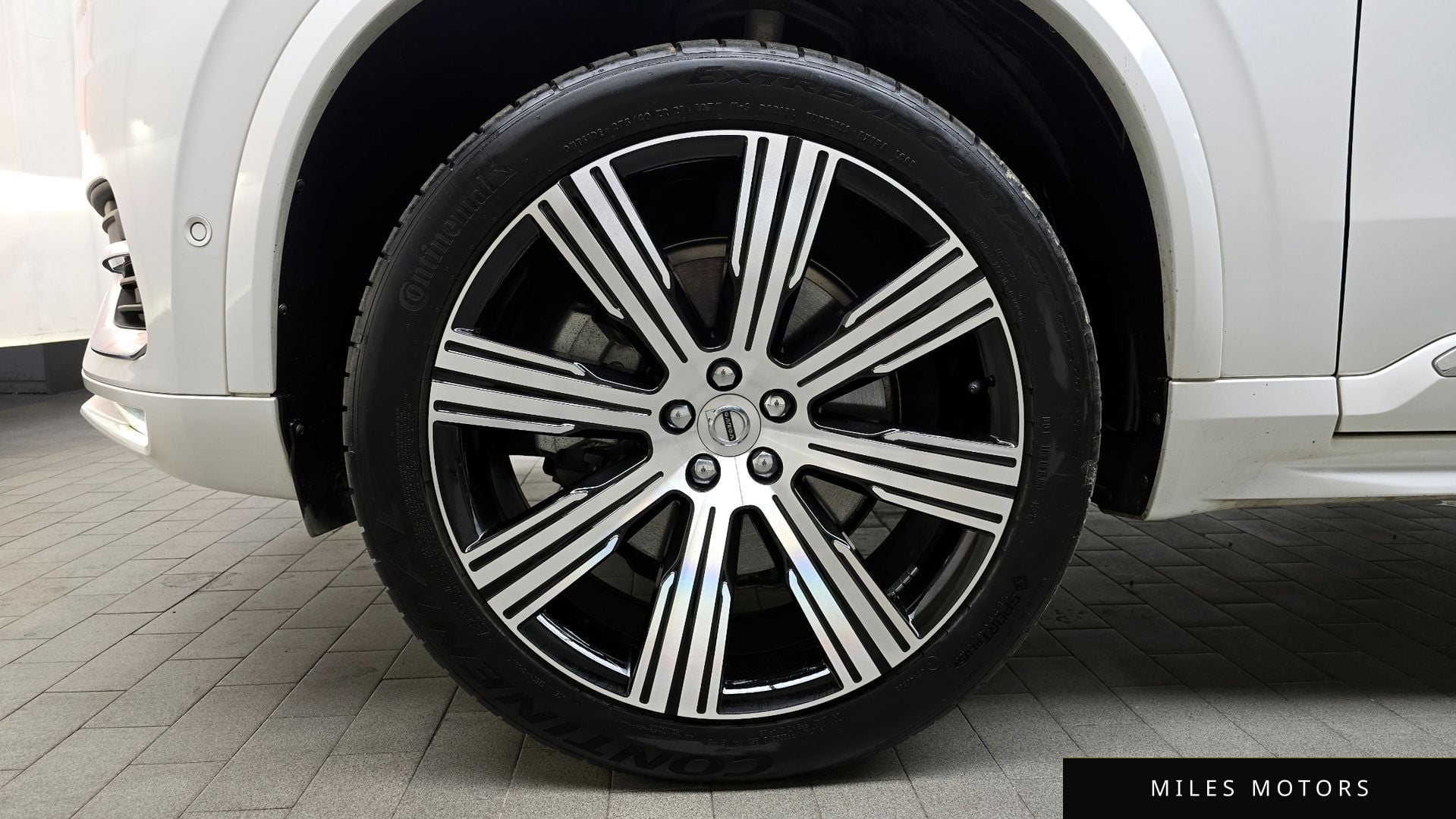 Volvo XC90 2023 — миниатюра 5