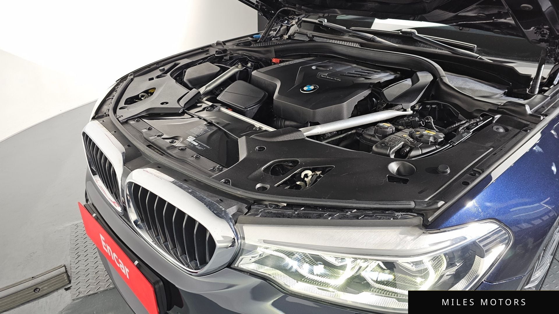 BMW 5 Series (G30) 2020 — миниатюра 6