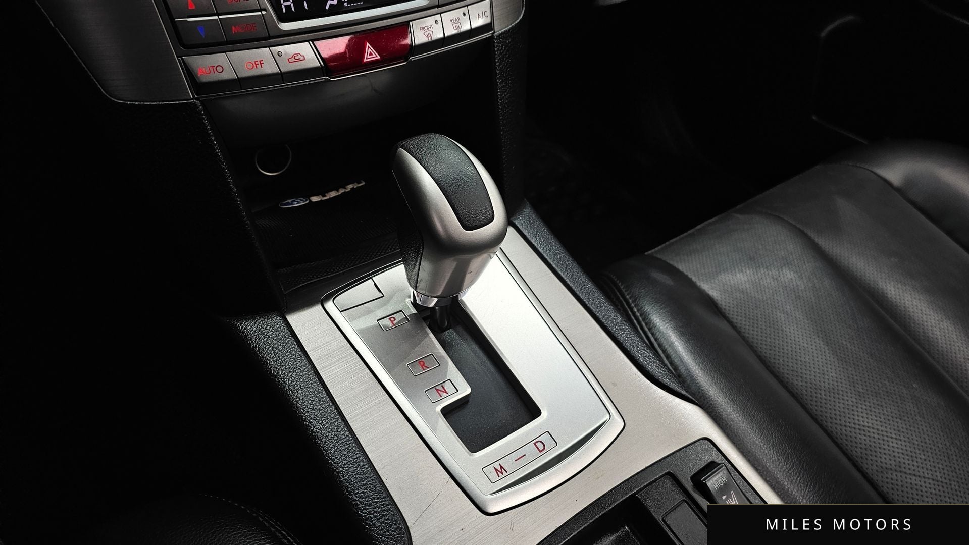 Subaru 레거시 2011 — миниатюра 9