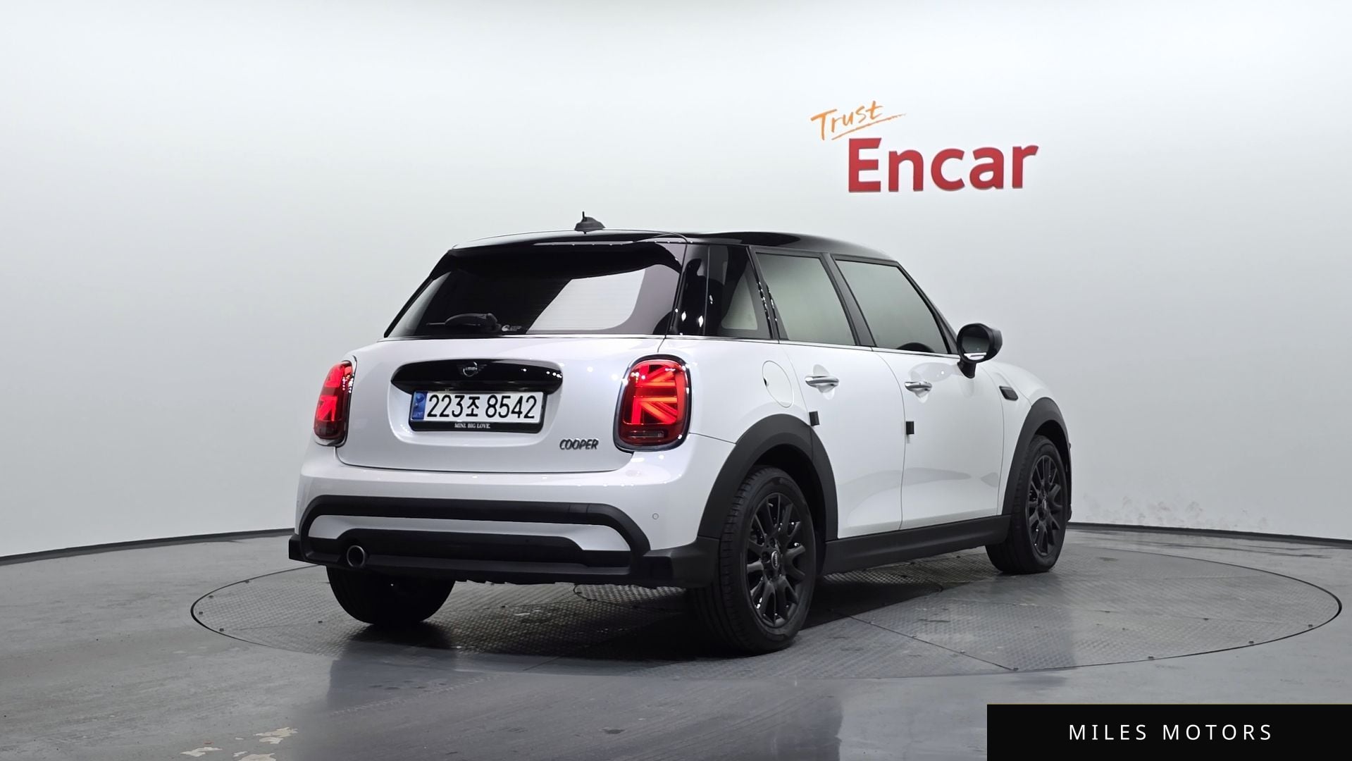 MINI 쿠퍼 2024 — миниатюра 2