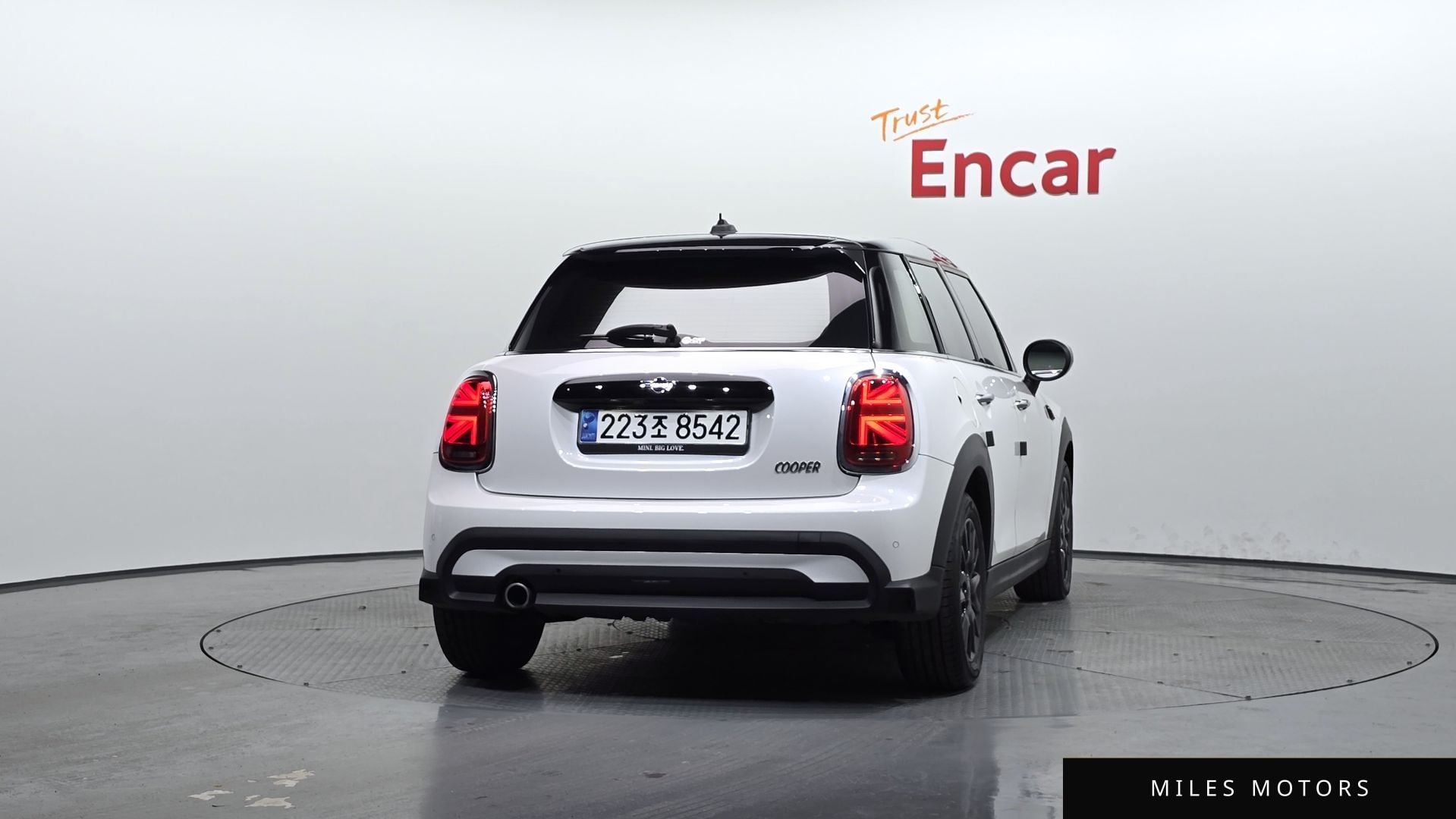 MINI 쿠퍼 2024 — миниатюра 4