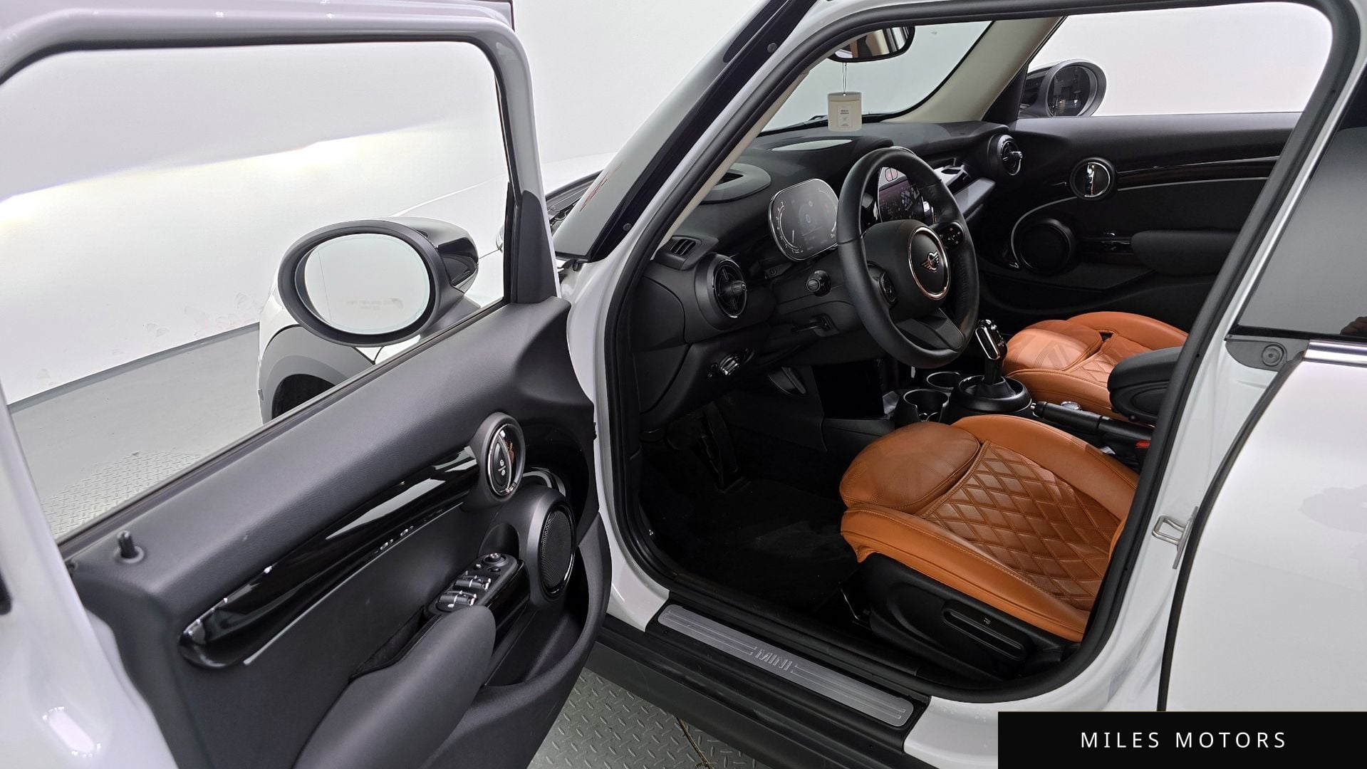 MINI 쿠퍼 2024 — миниатюра 10