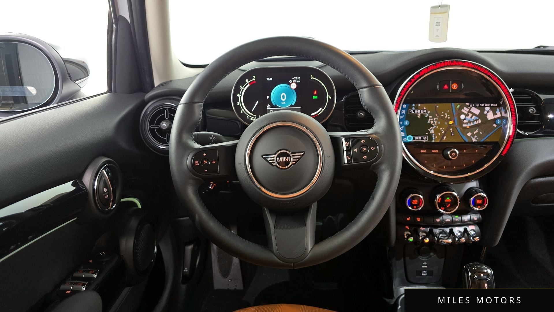 MINI 쿠퍼 2024 — миниатюра 13