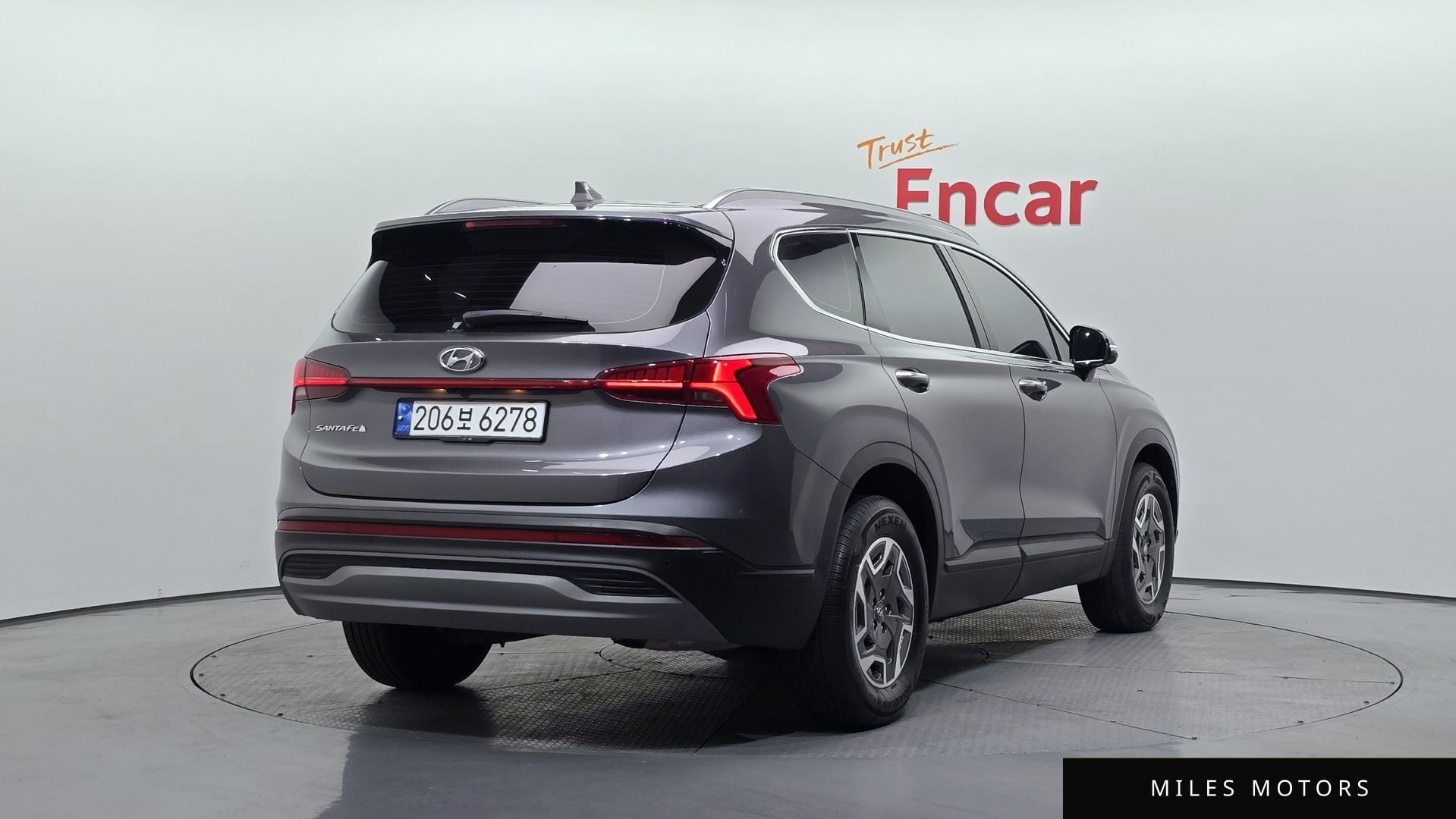 Hyundai Santafe 2023 — миниатюра 2