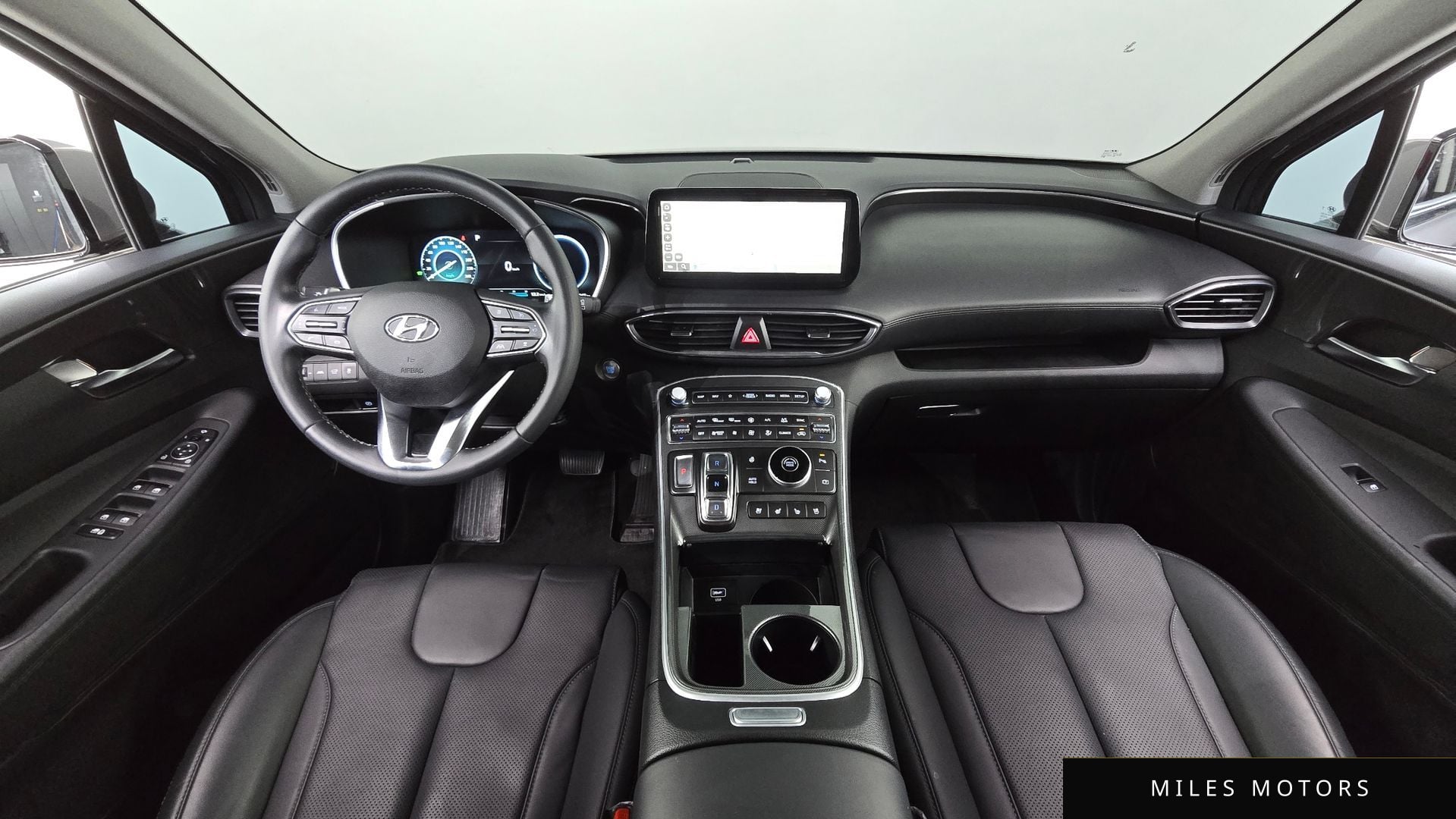 Hyundai Santafe 2023 — миниатюра 7