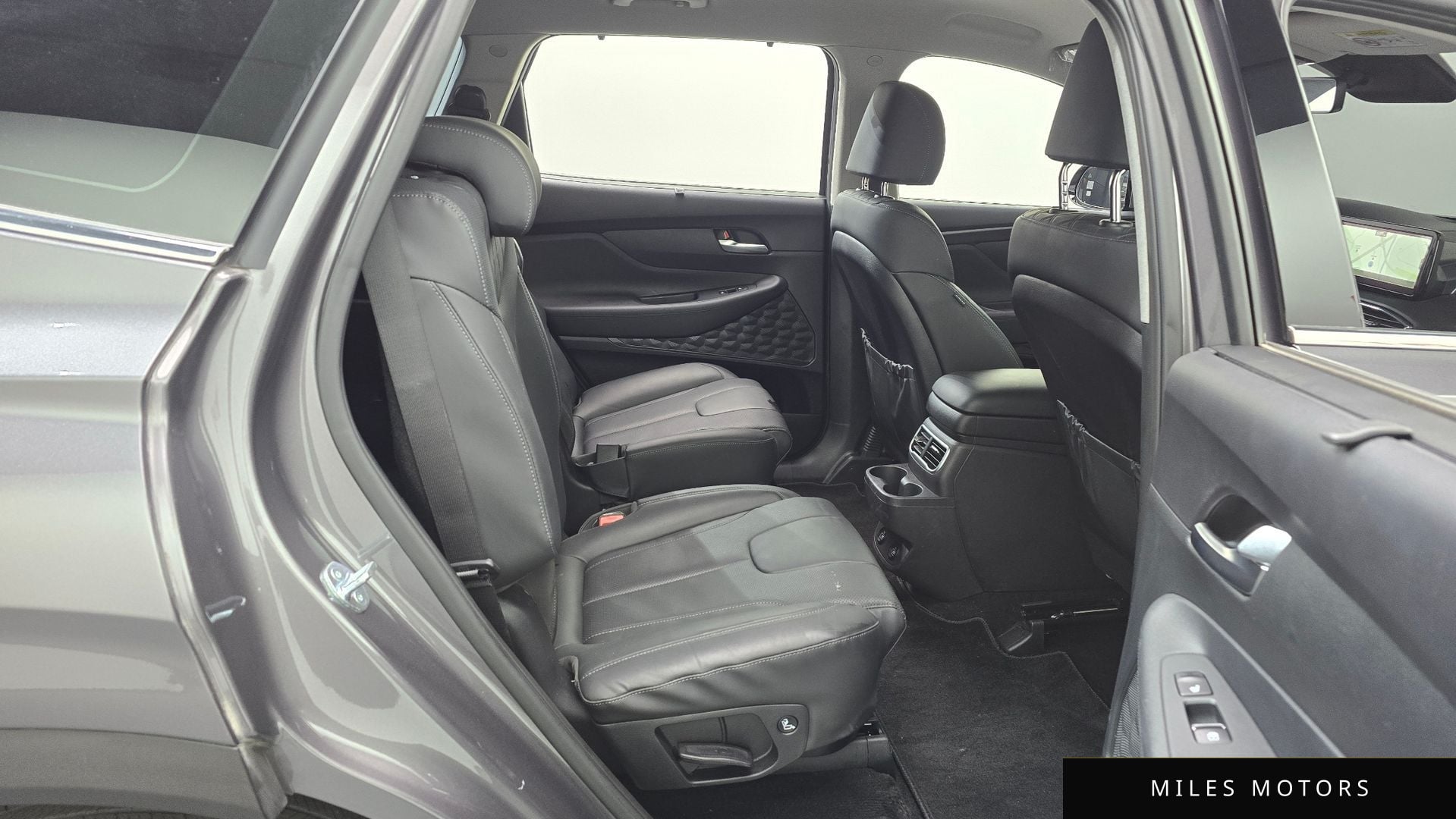 Hyundai Santafe 2023 — миниатюра 12