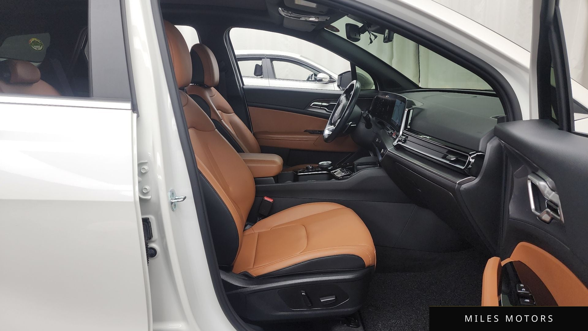 Kia Sportage 2022 — миниатюра 11