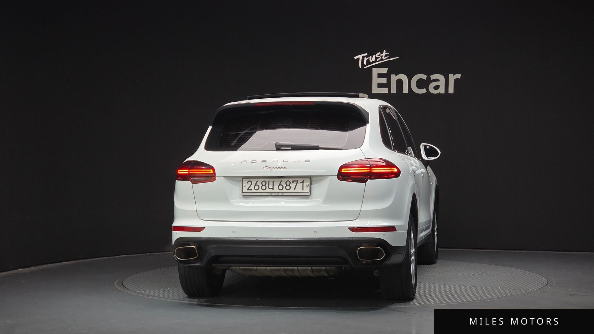 Porsche Cayenne 2016 — миниатюра 4