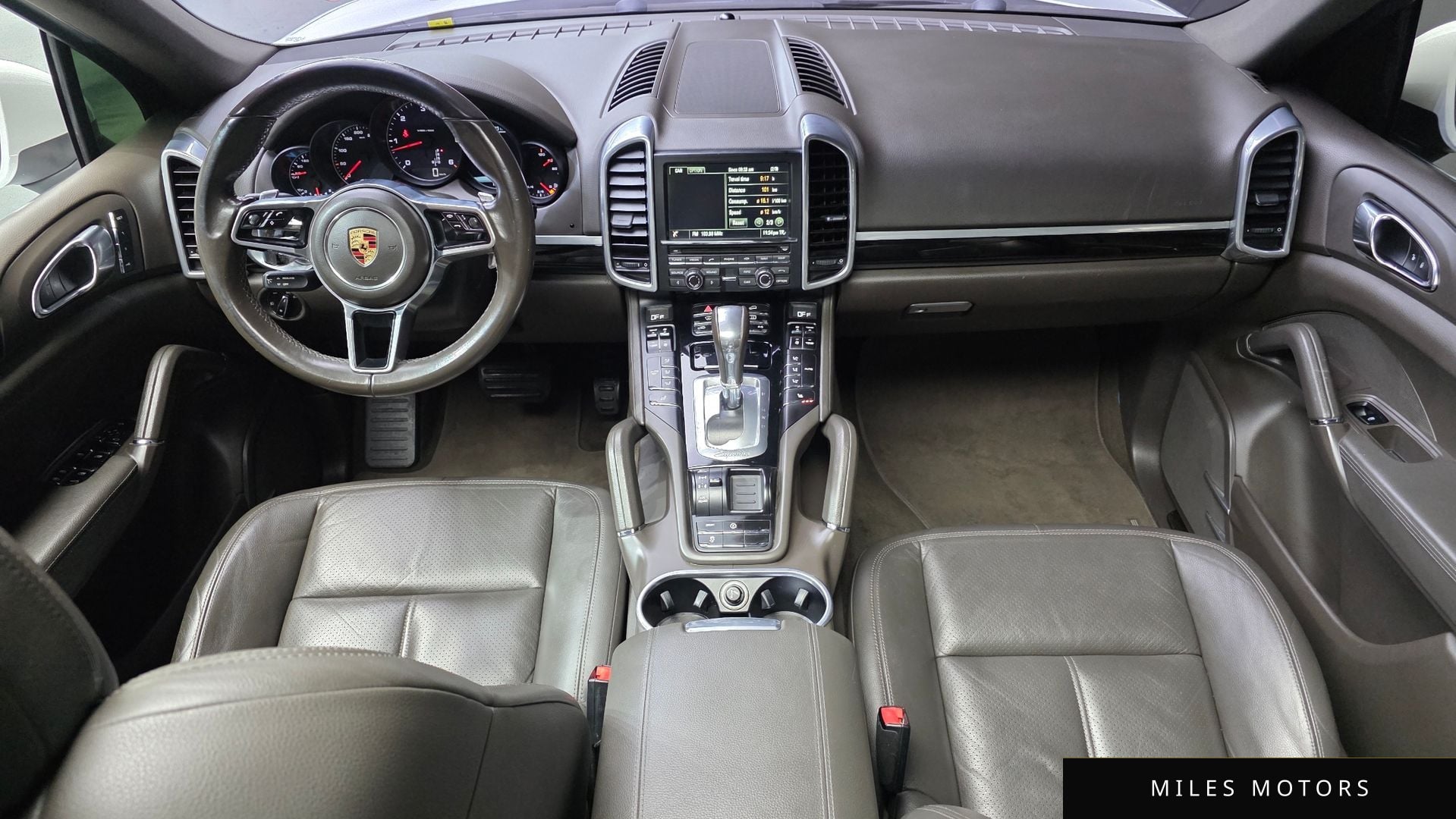 Porsche Cayenne 2016 — миниатюра 7