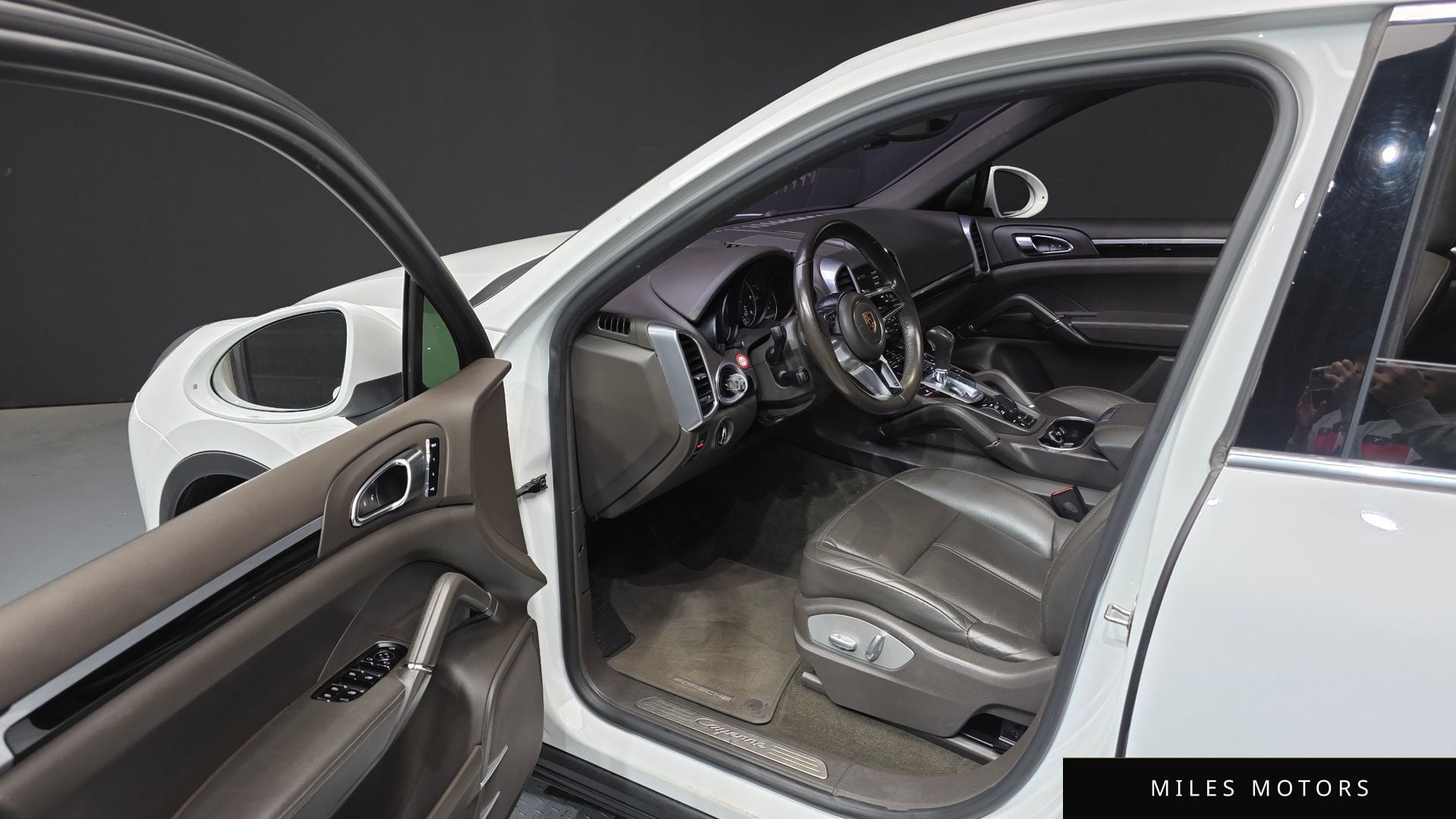 Porsche Cayenne 2016 — миниатюра 10
