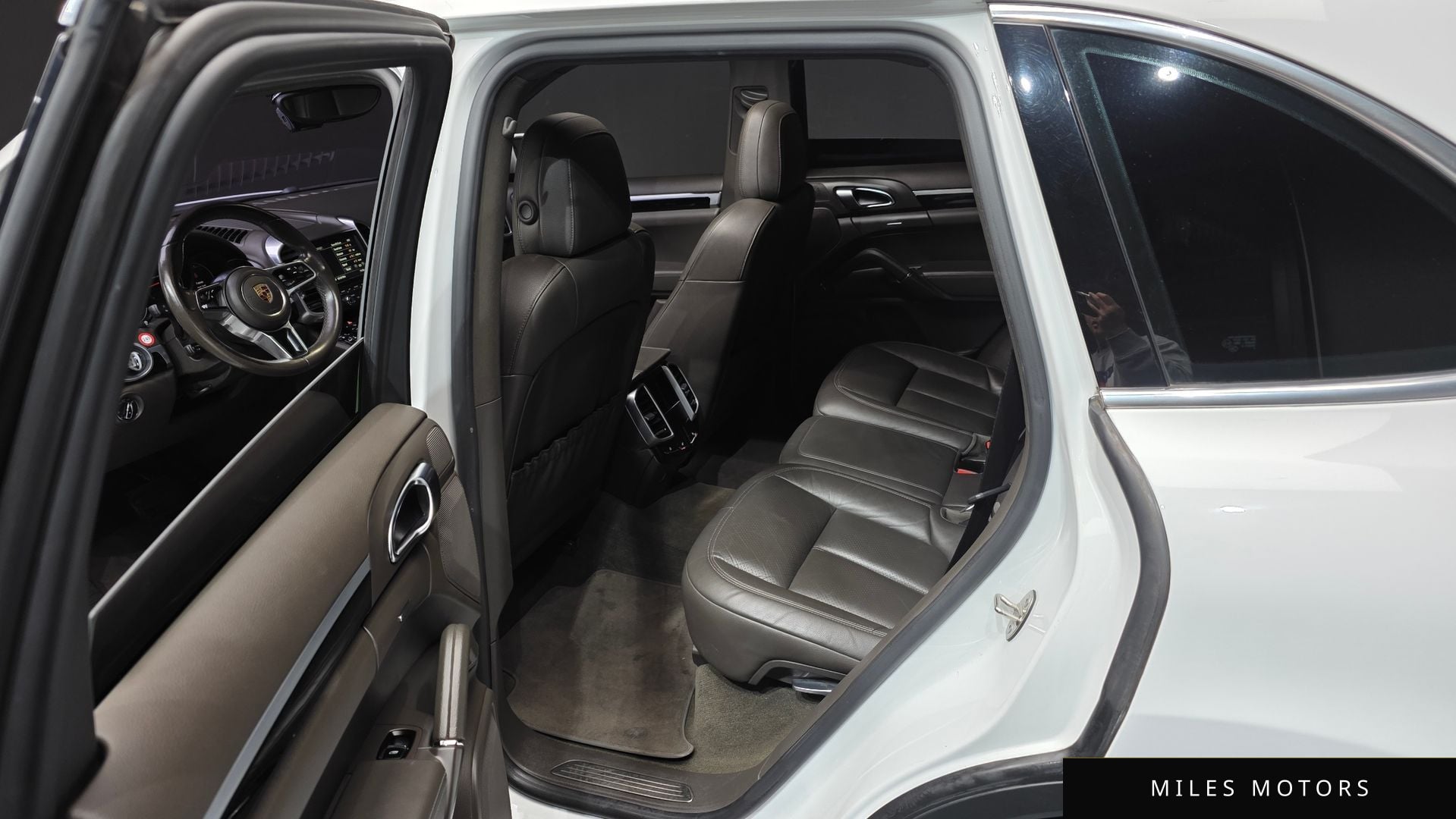Porsche Cayenne 2016 — миниатюра 11