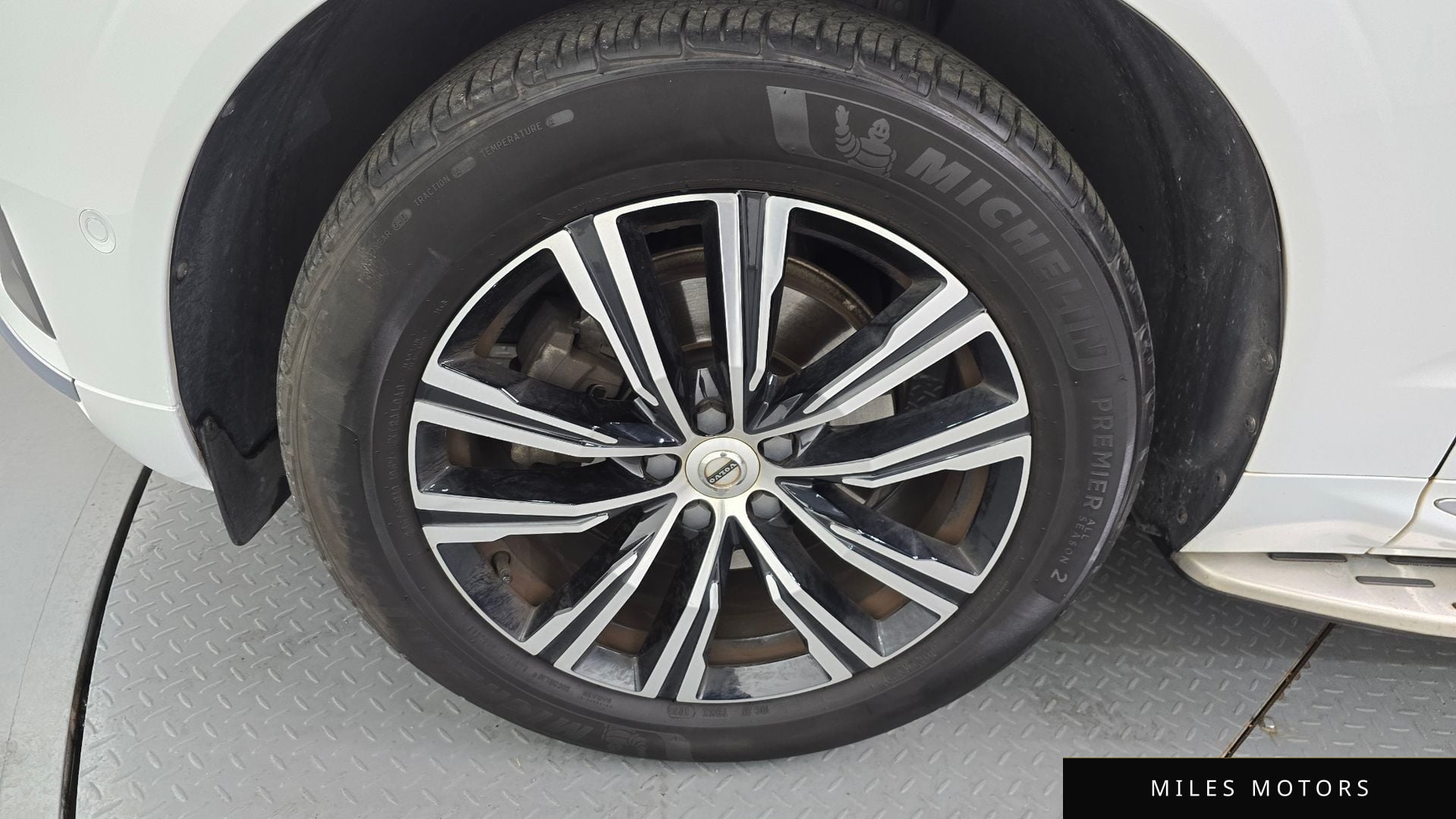 Volvo XC60 2022 — миниатюра 5