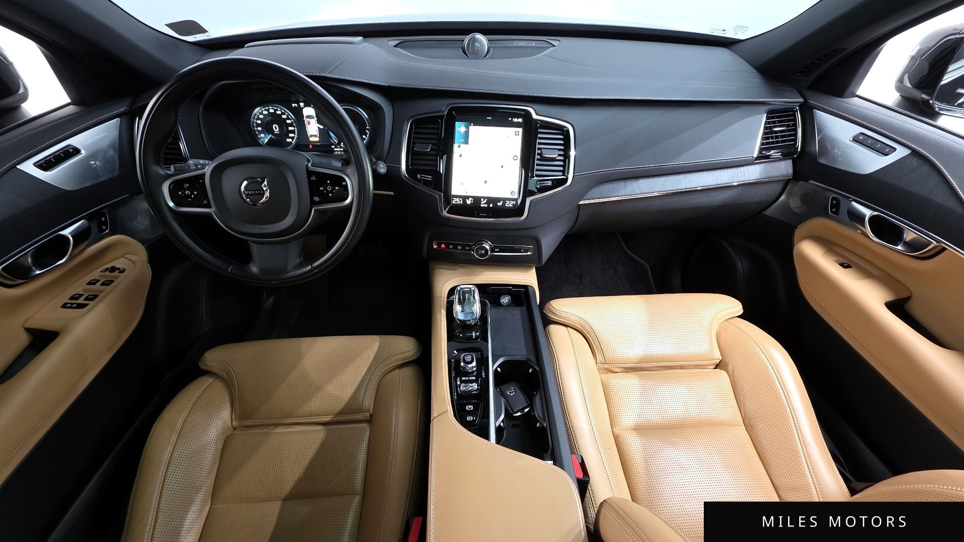 Volvo XC90 2021 — миниатюра 7
