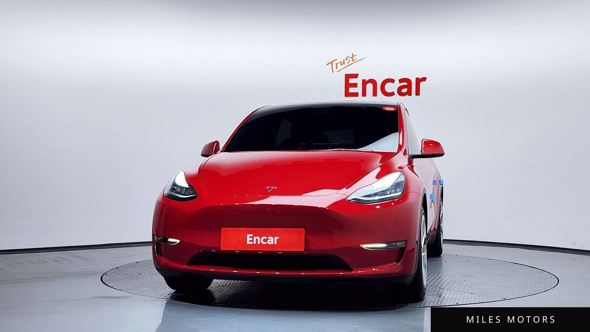 Tesla Model Y 2021 — миниатюра 3
