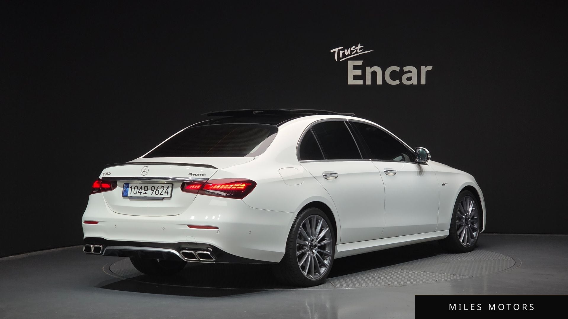 Mercedes-Benz E-Class W213 2021 — миниатюра 2