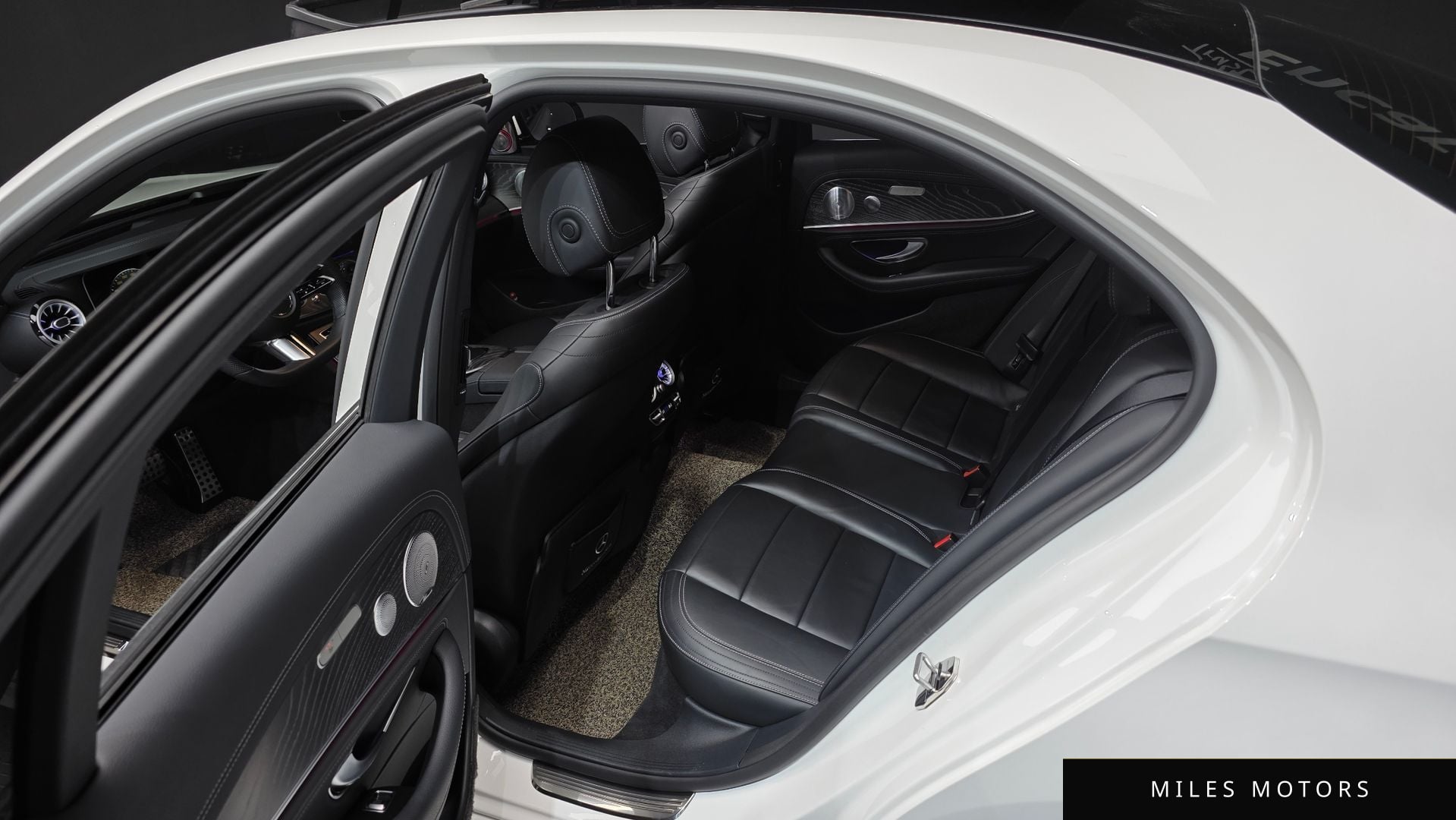 Mercedes-Benz E-Class W213 2021 — миниатюра 11