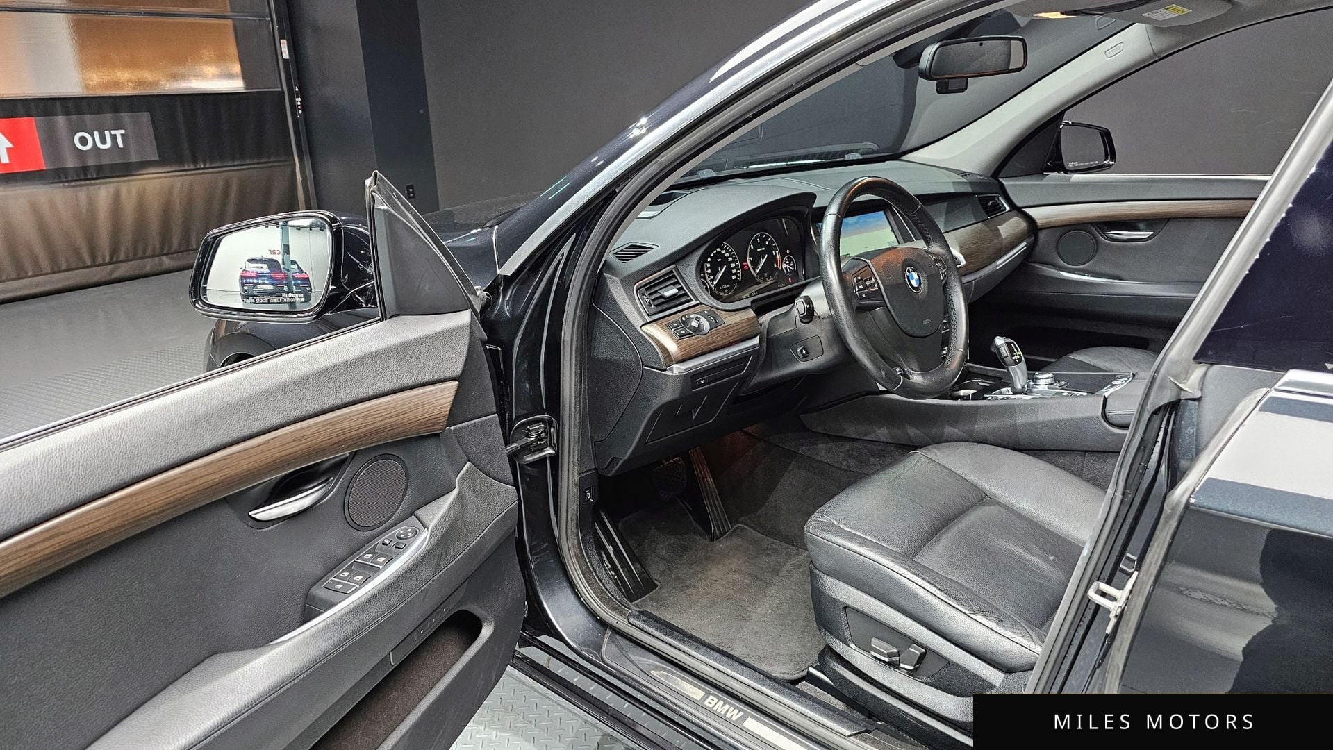 BMW 5 Series GT (F07) 2012 — миниатюра 11
