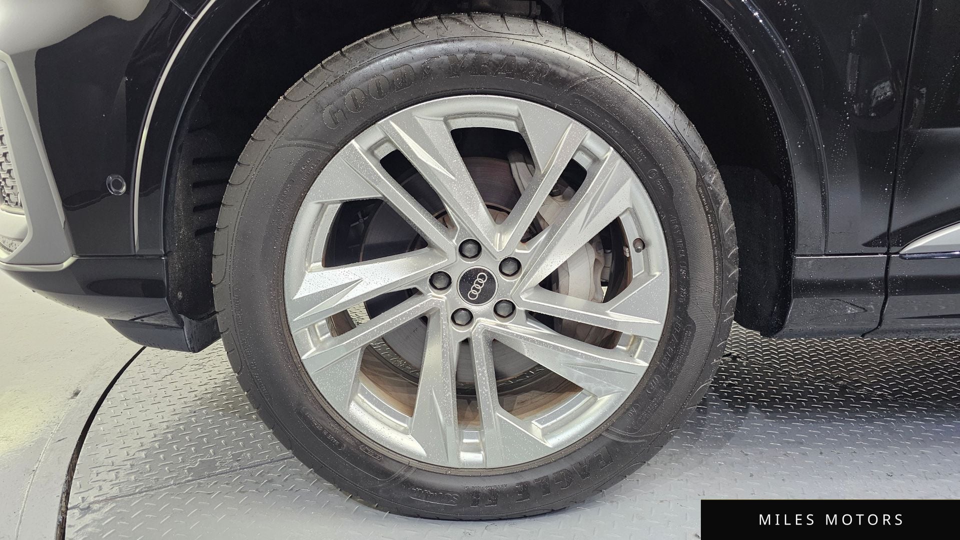 Audi Q7 (4M) 2022 — миниатюра 5