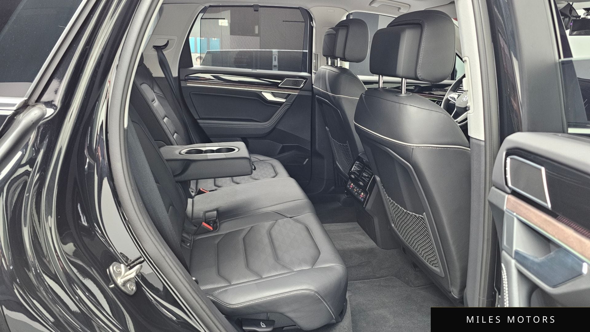 Volkswagen Touareg 2024 — миниатюра 12