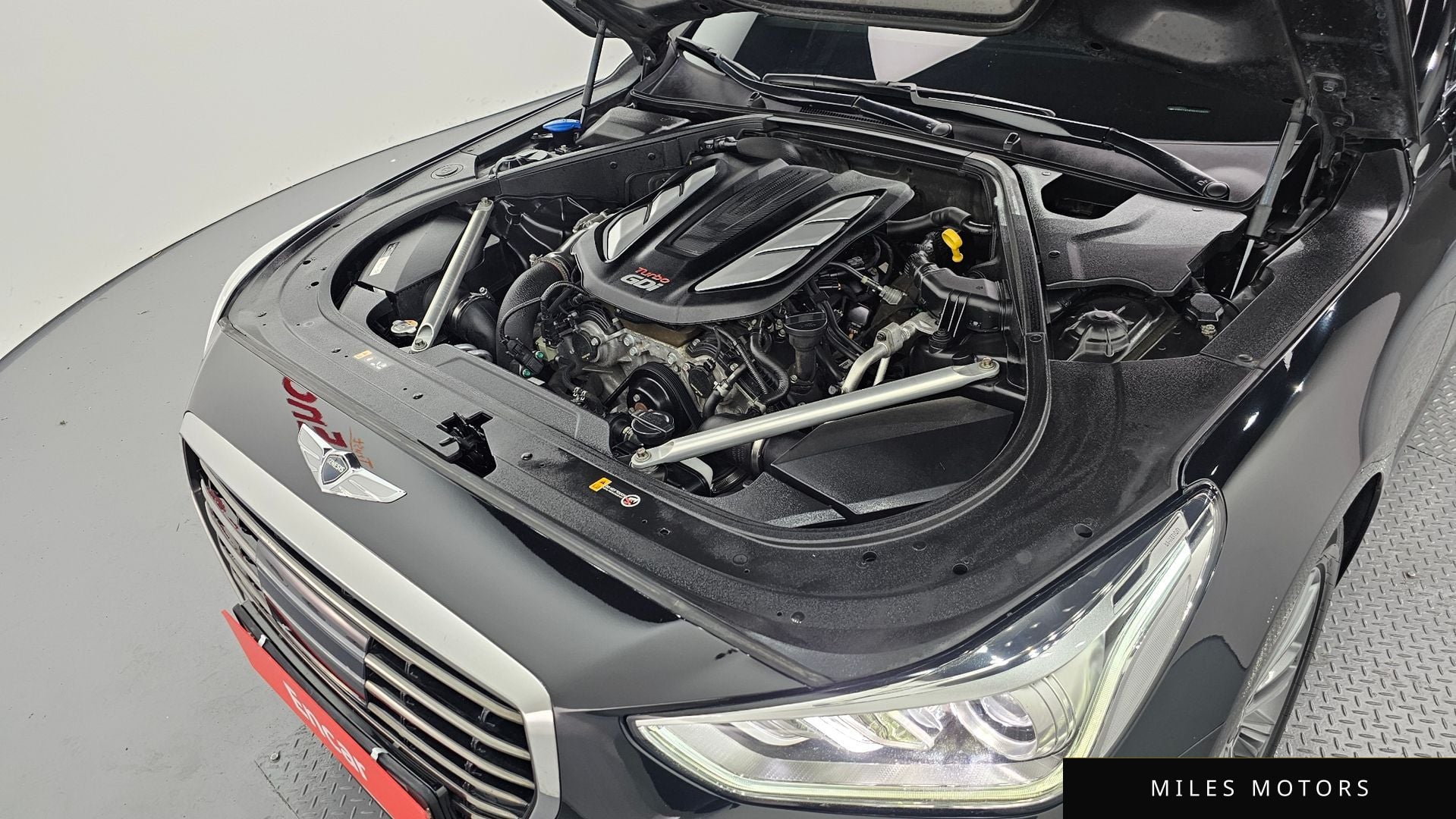 Genesis EQ900 2016 — миниатюра 6