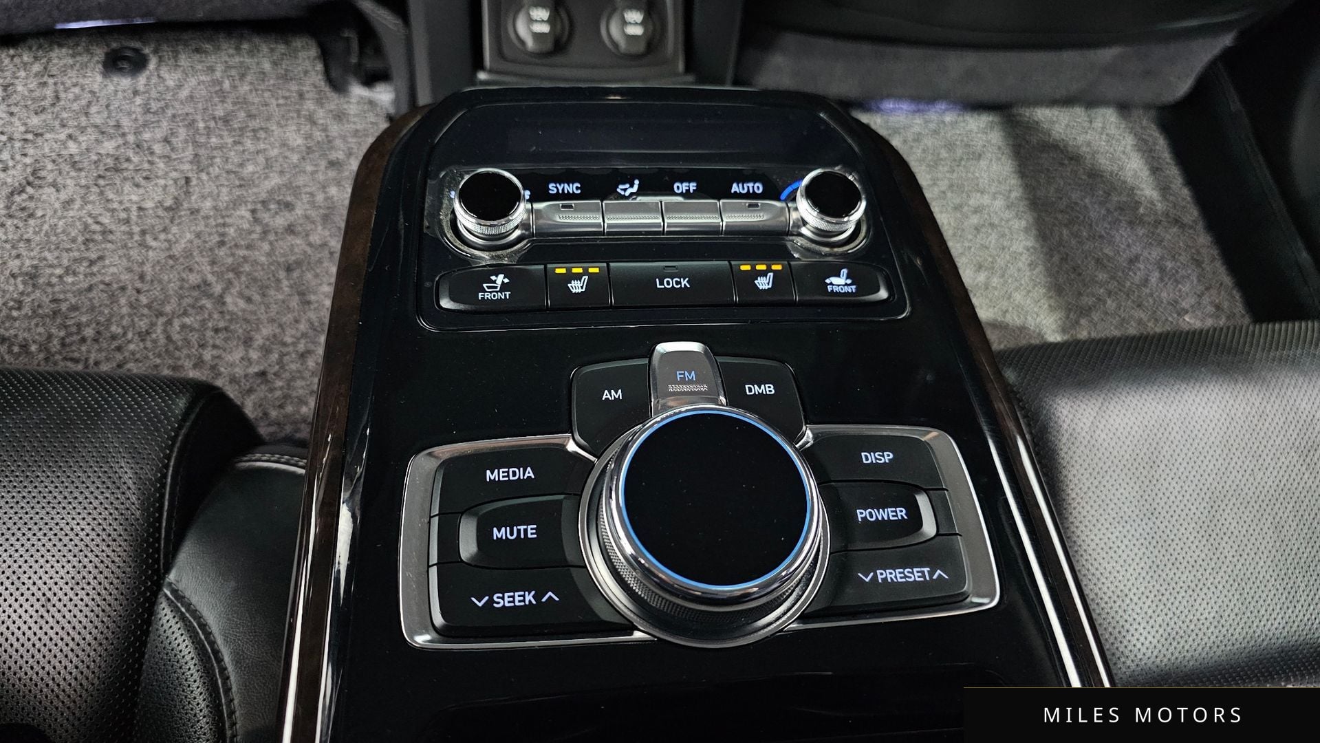 Genesis EQ900 2016 — миниатюра 17
