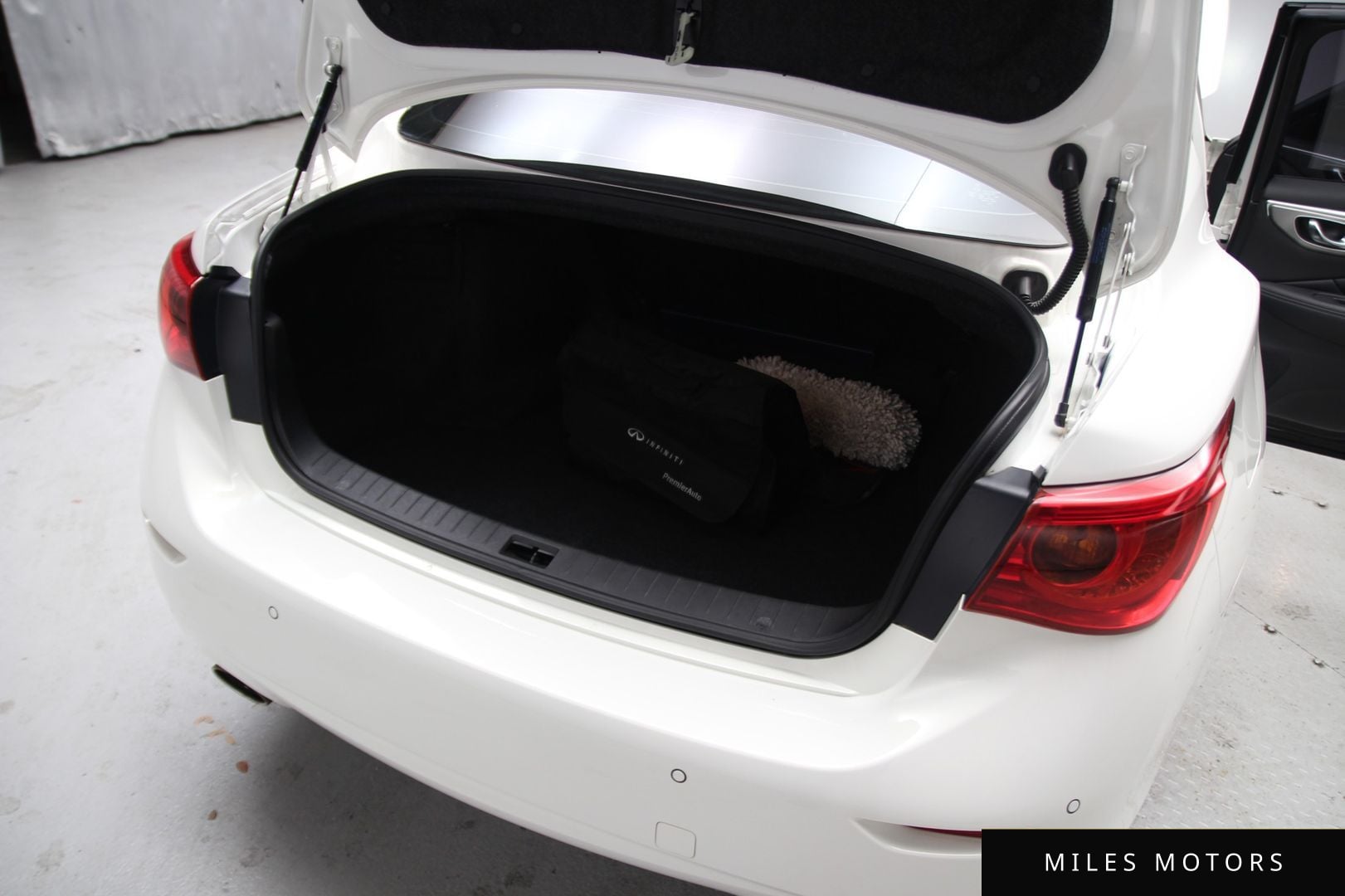 Infiniti Q50 2015 — миниатюра 7
