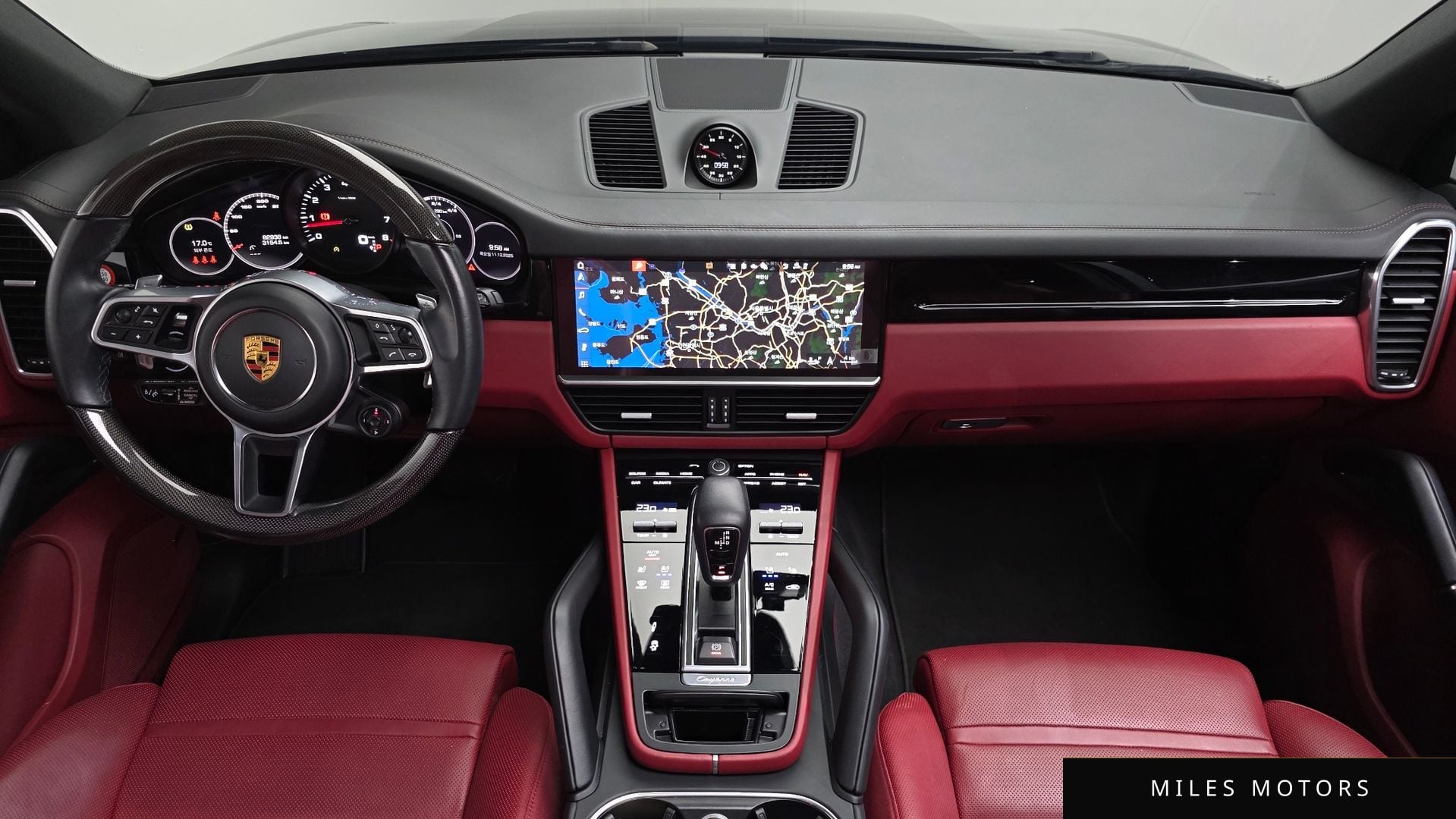Porsche Cayenne 2021 — миниатюра 7