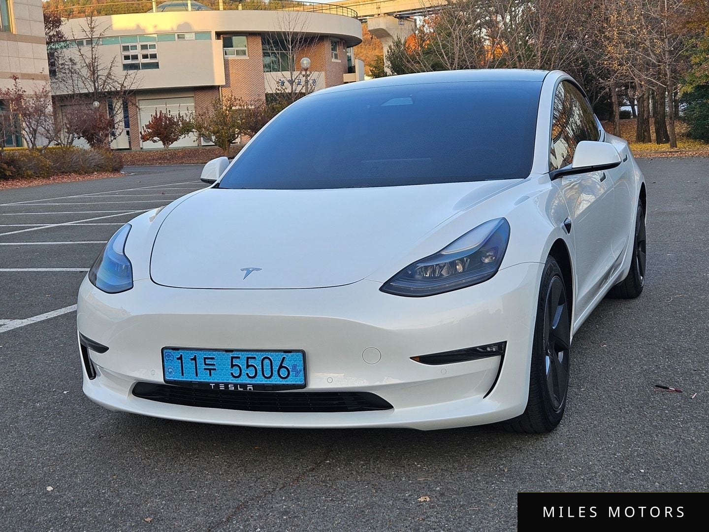 Tesla Model 3 2021 — миниатюра 2