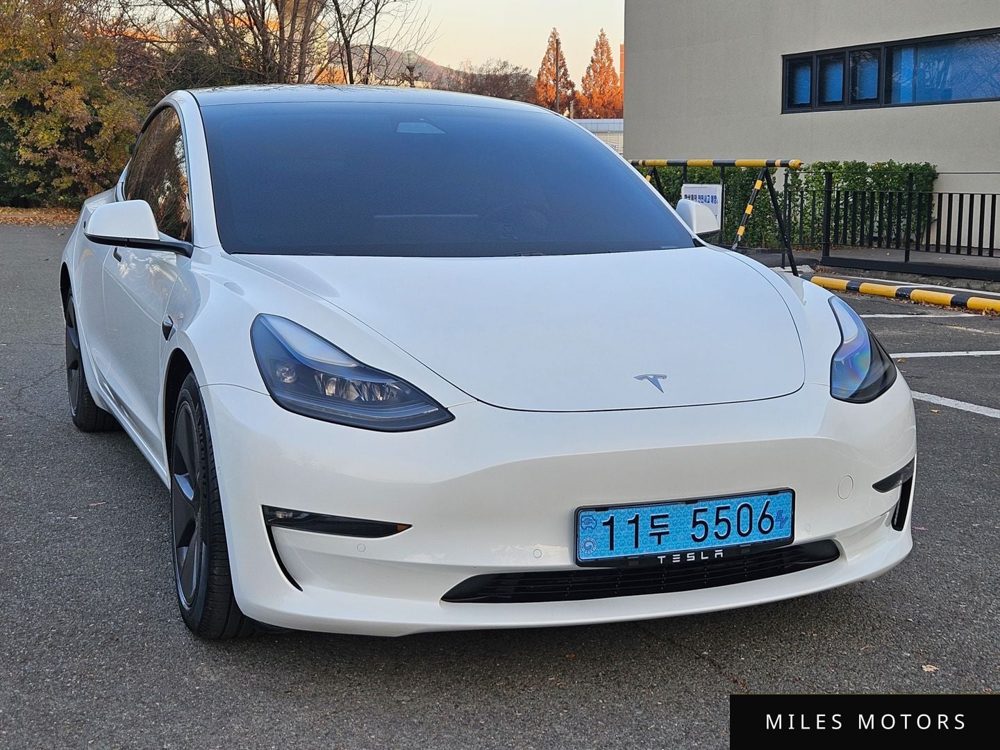 Tesla Model 3 2021 — миниатюра 3