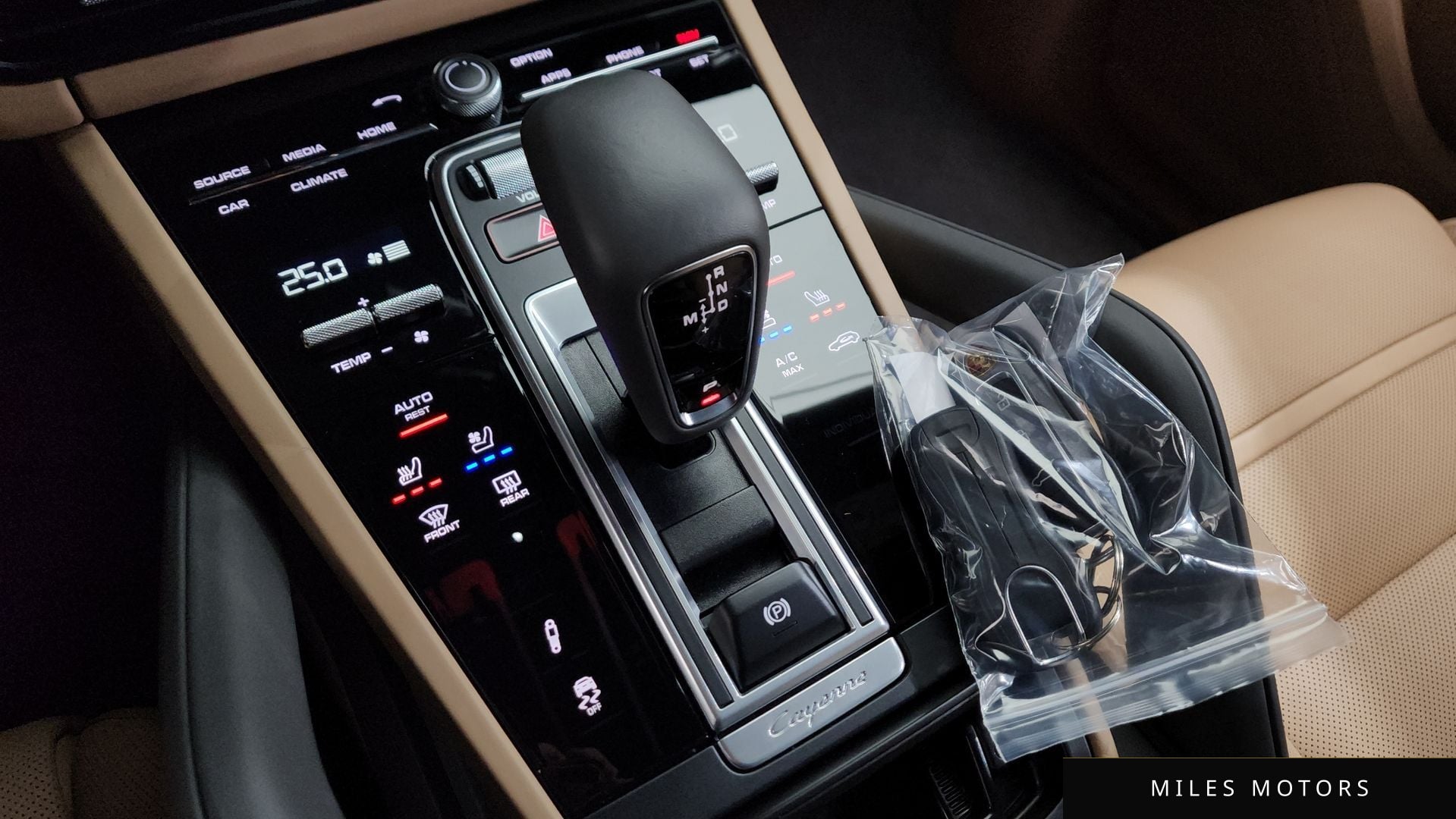 Porsche 카이엔 (PO536) 2022 — миниатюра 9