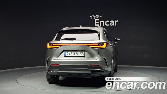 Лексус NX350h 2025 — миниатюра 4