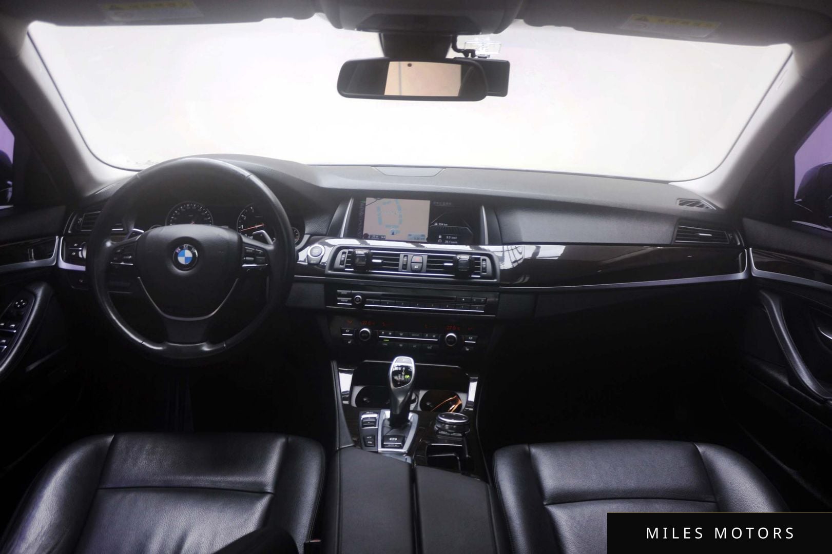 BMW 5 Series (F10) 2016 — миниатюра 2