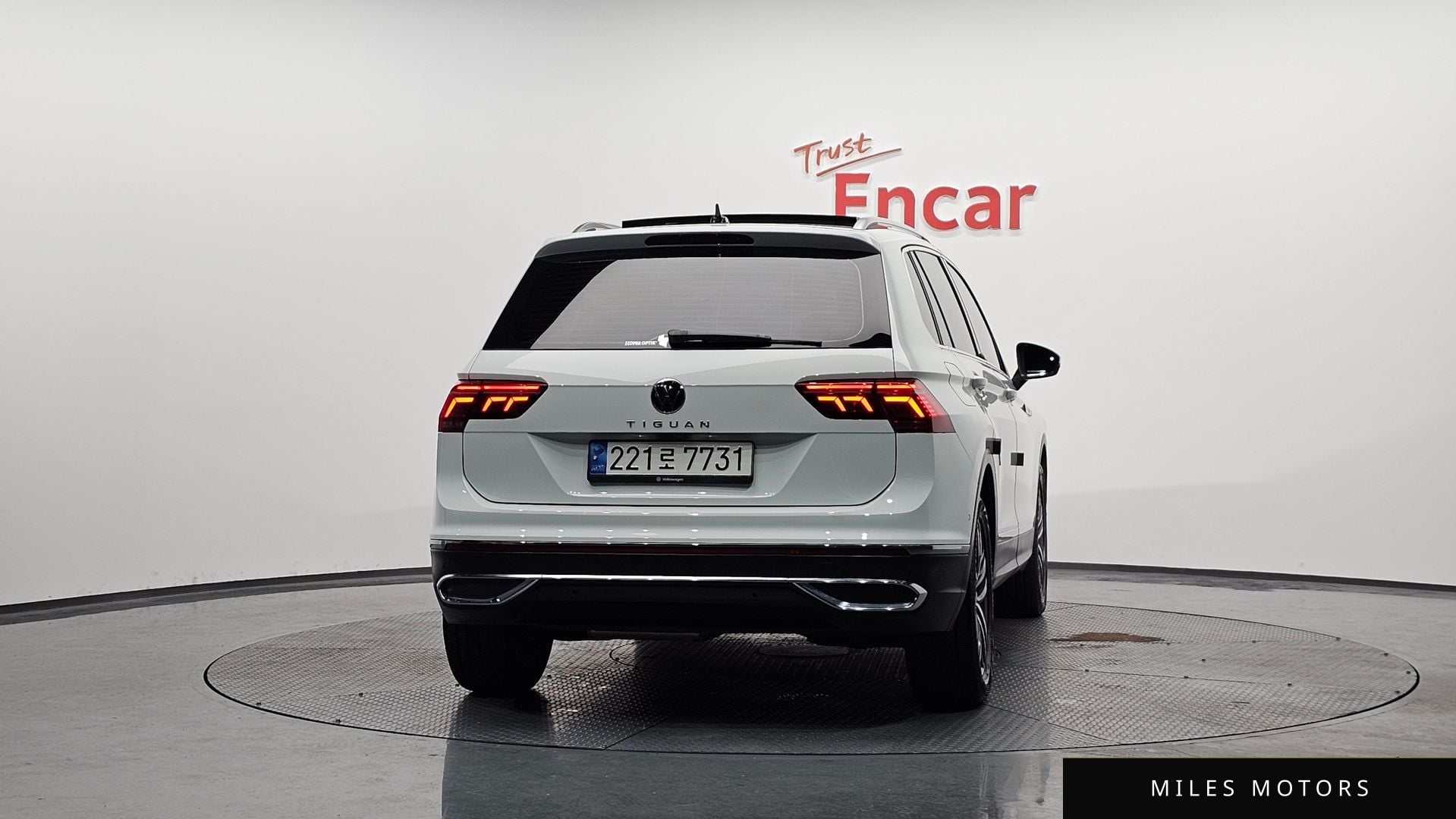 Volkswagen Tiguan 2023 — миниатюра 3