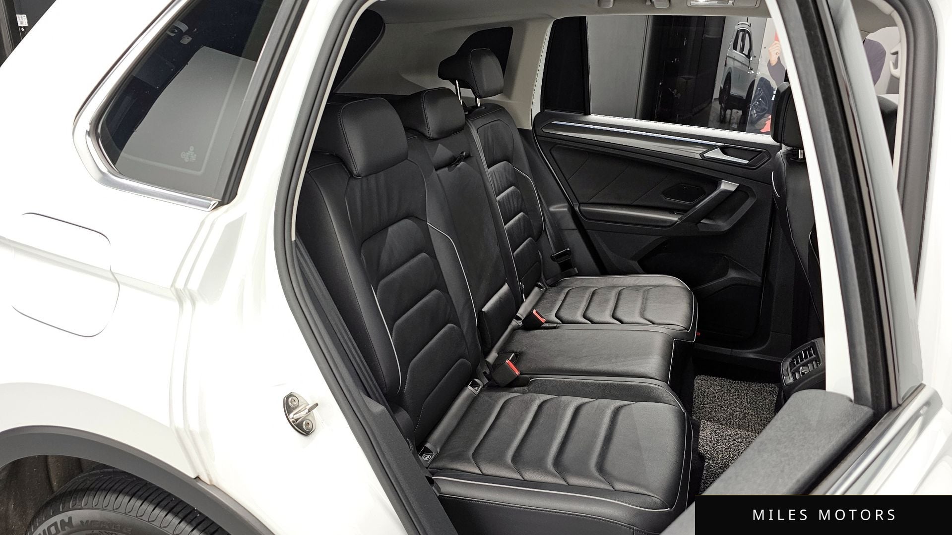 Volkswagen Tiguan 2023 — миниатюра 12
