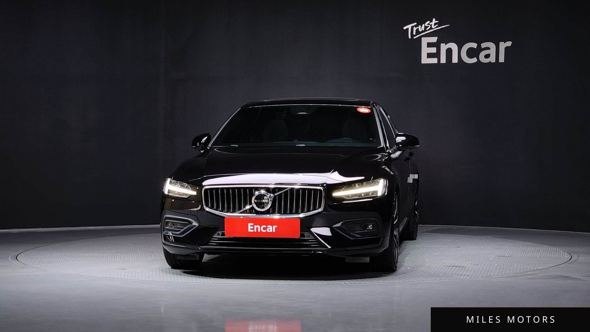 Volvo S60 2023 — миниатюра 3