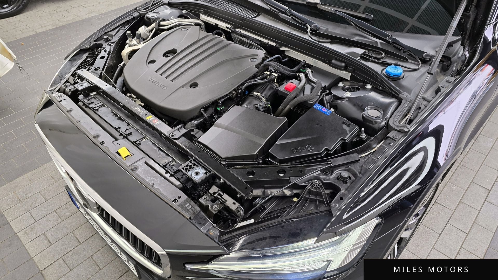 Volvo S60 2023 — миниатюра 6