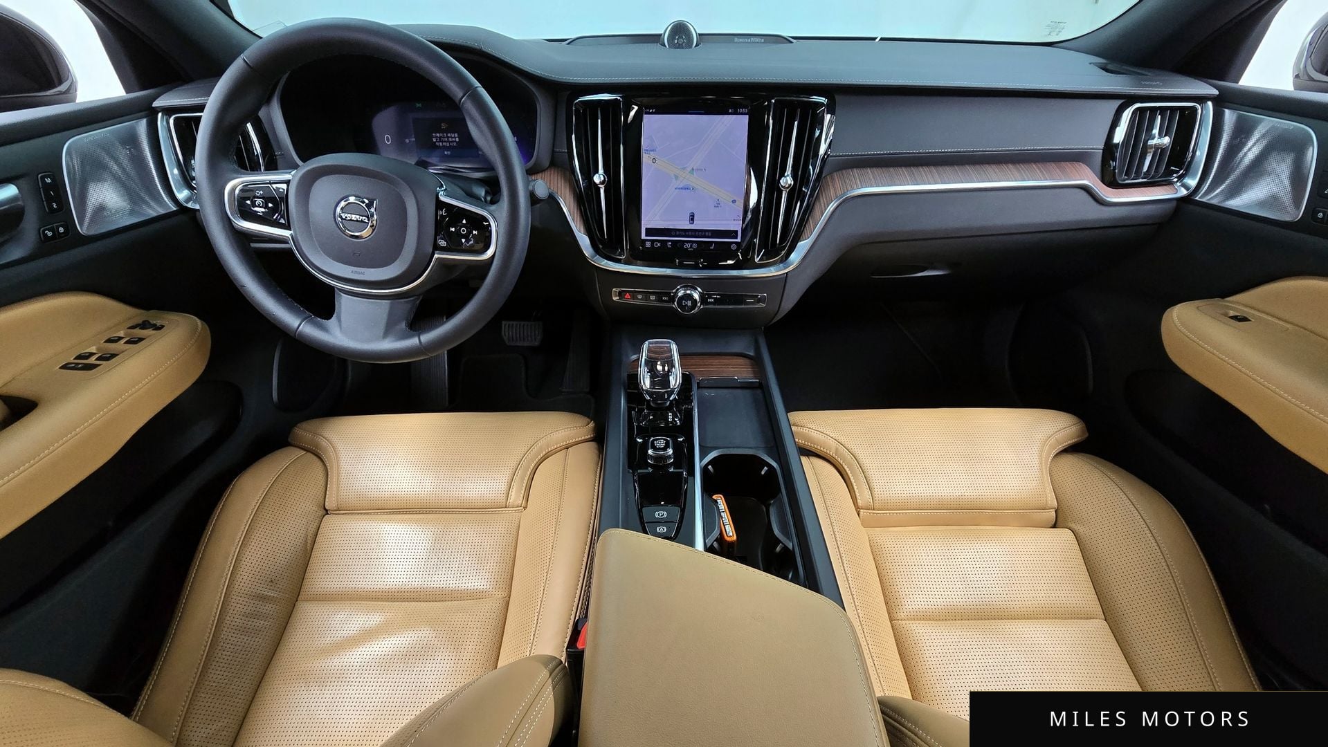 Volvo S60 2023 — миниатюра 7