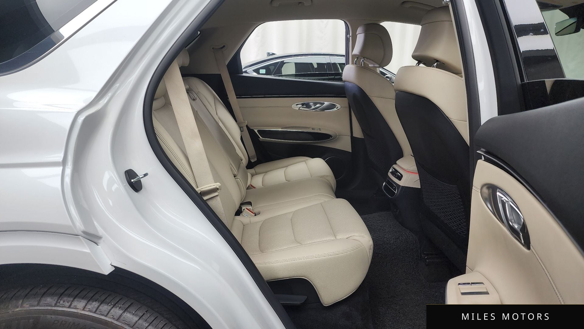 Genesis GV70 2023 — миниатюра 12