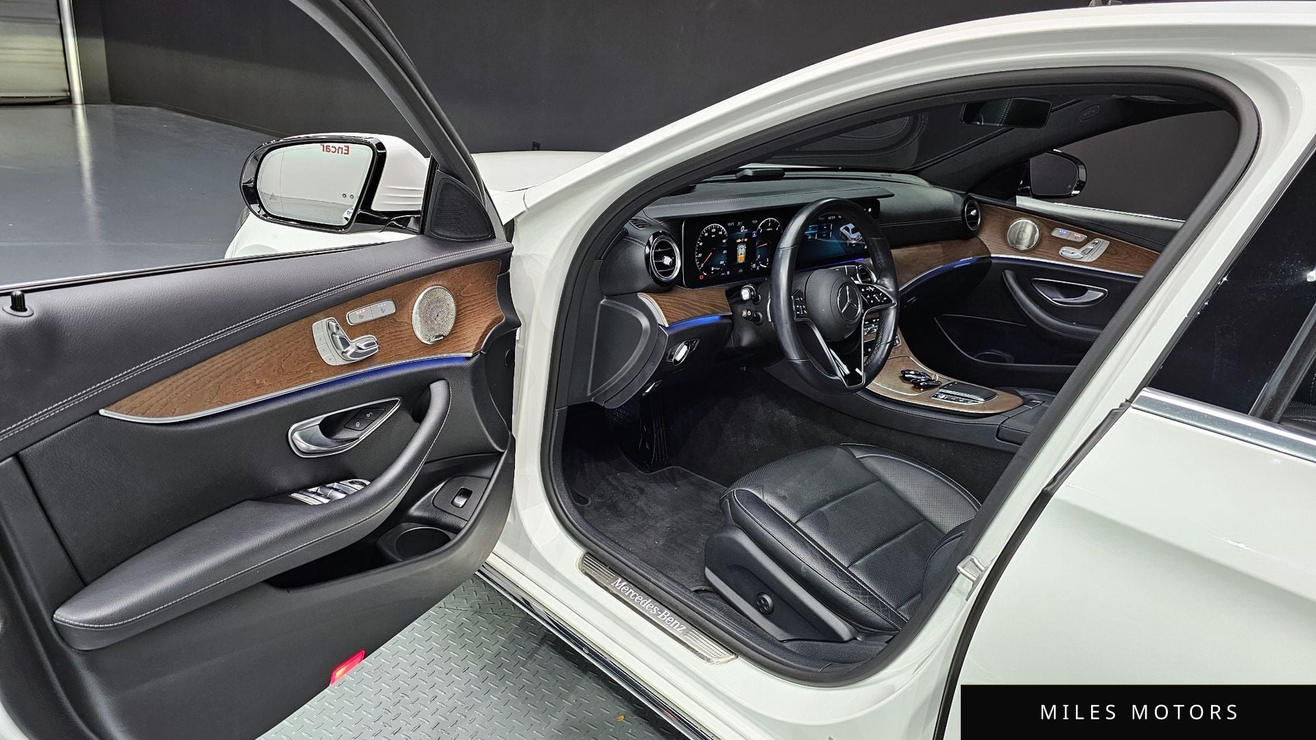 Mercedes-Benz E-Class W213 2022 — миниатюра 11