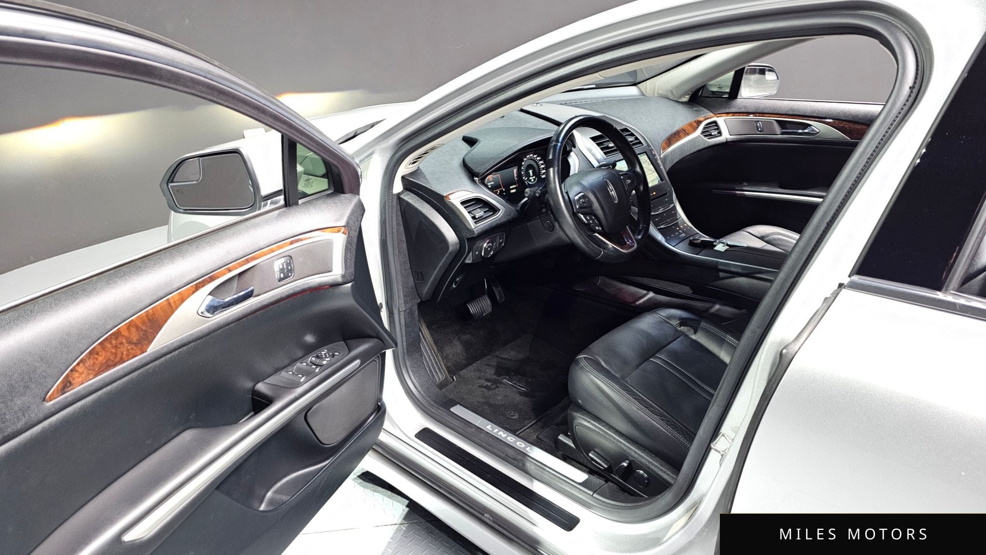 Lincoln MKZ 2015 — миниатюра 11