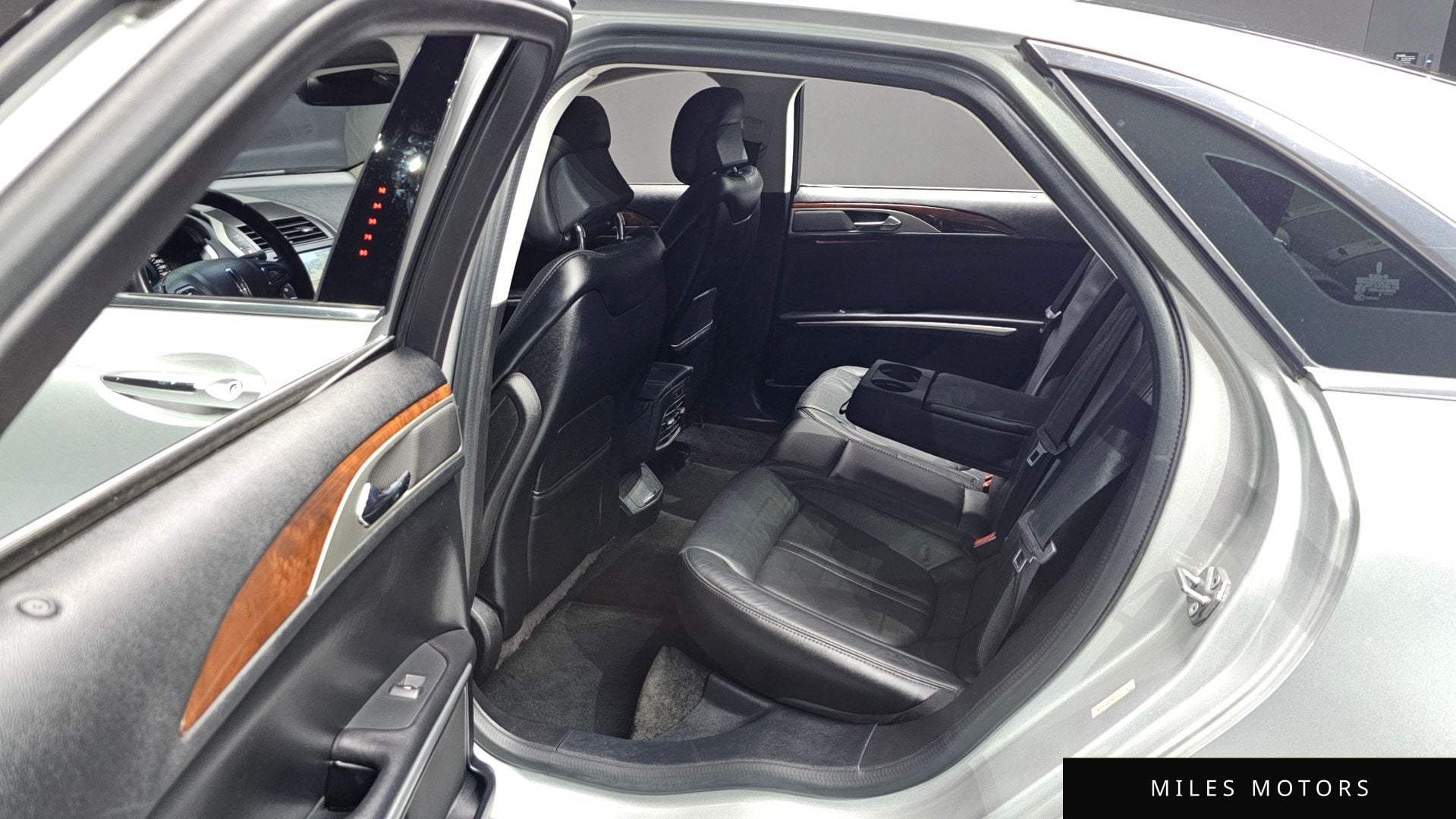 Lincoln MKZ 2015 — миниатюра 12