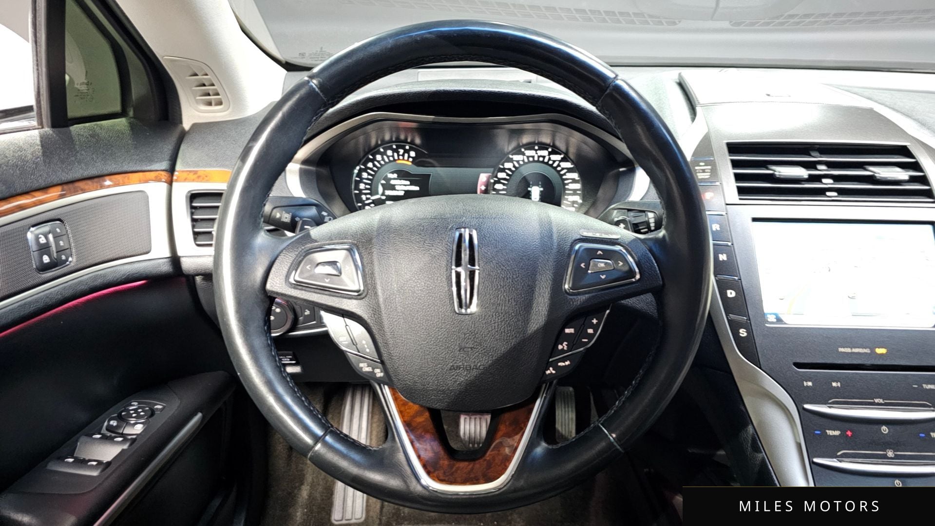 Lincoln MKZ 2015 — миниатюра 13