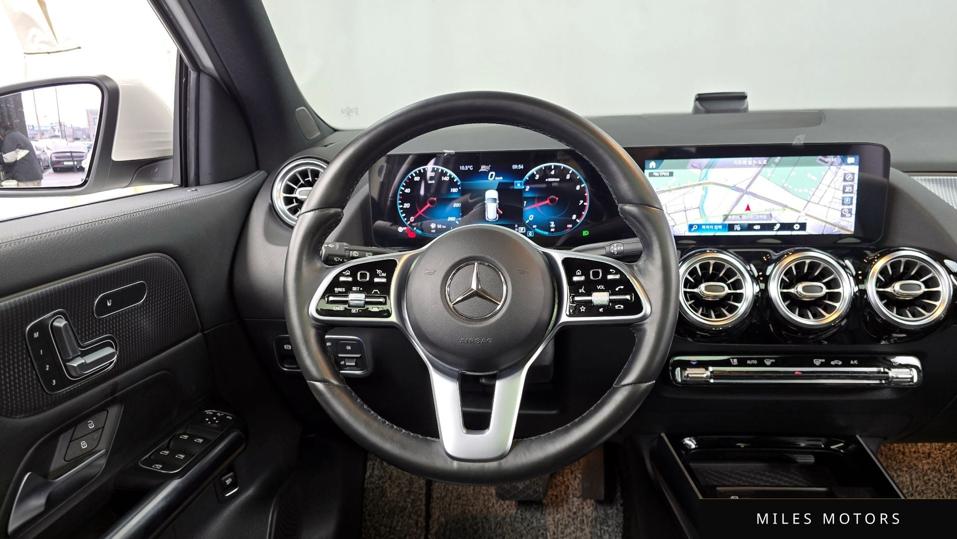 Mercedes-Benz GLA-클래스 H247 2021 — миниатюра 13