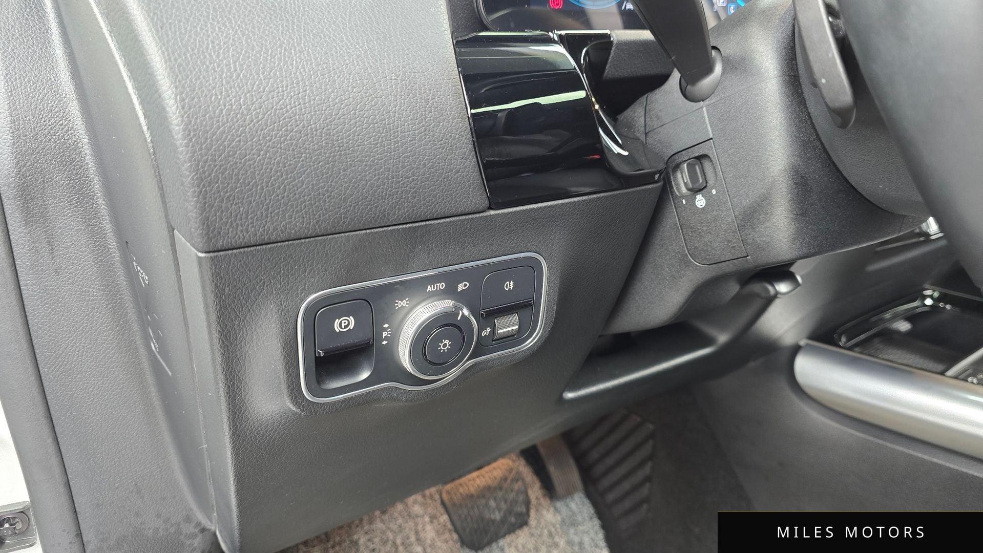 Mercedes-Benz GLA-클래스 H247 2021 — миниатюра 17