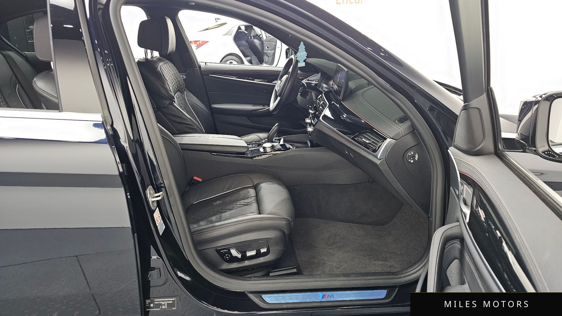 BMW 5시리즈 (G30) 2021 — миниатюра 11