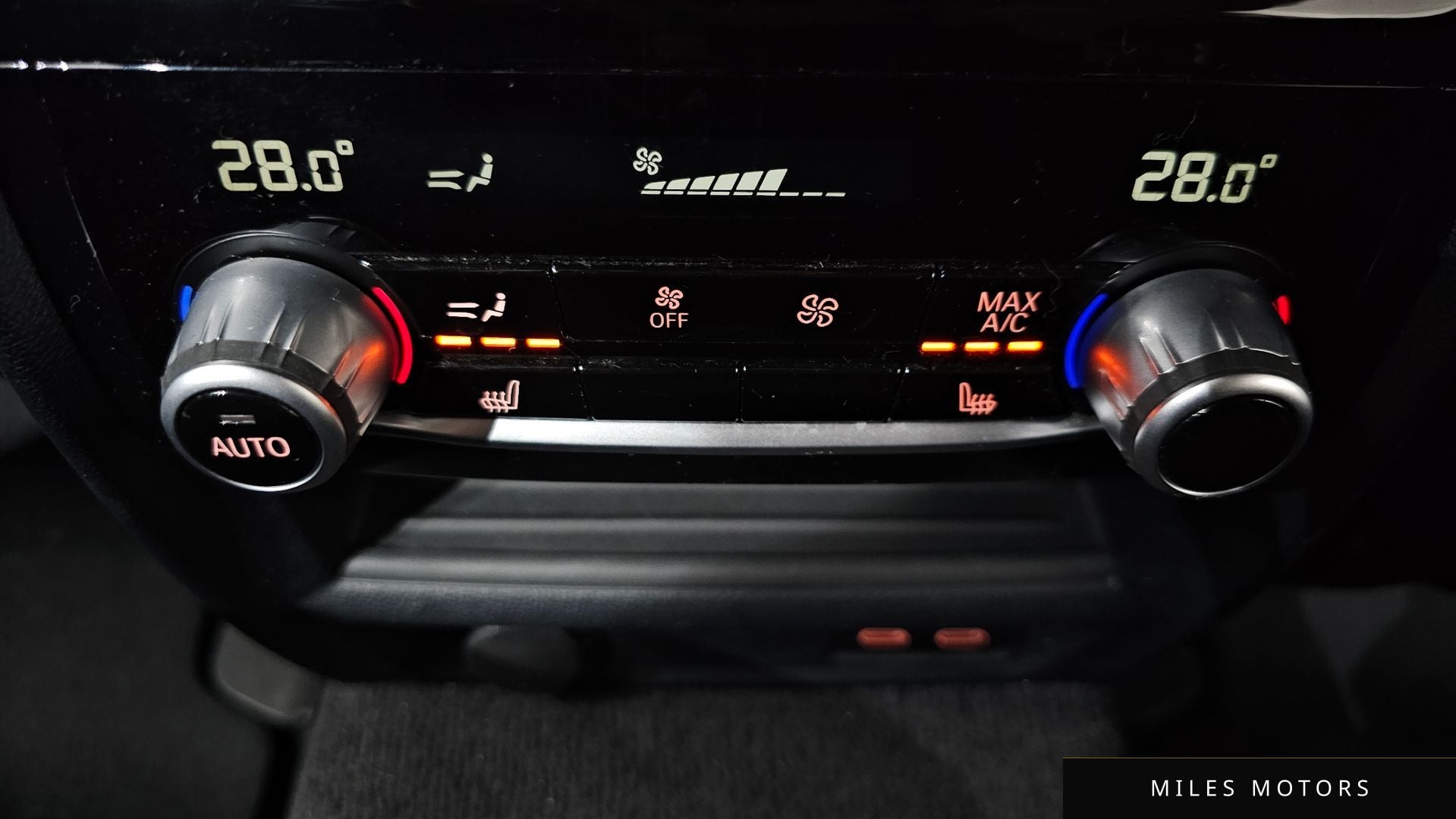 BMW 5시리즈 (G30) 2021 — миниатюра 18