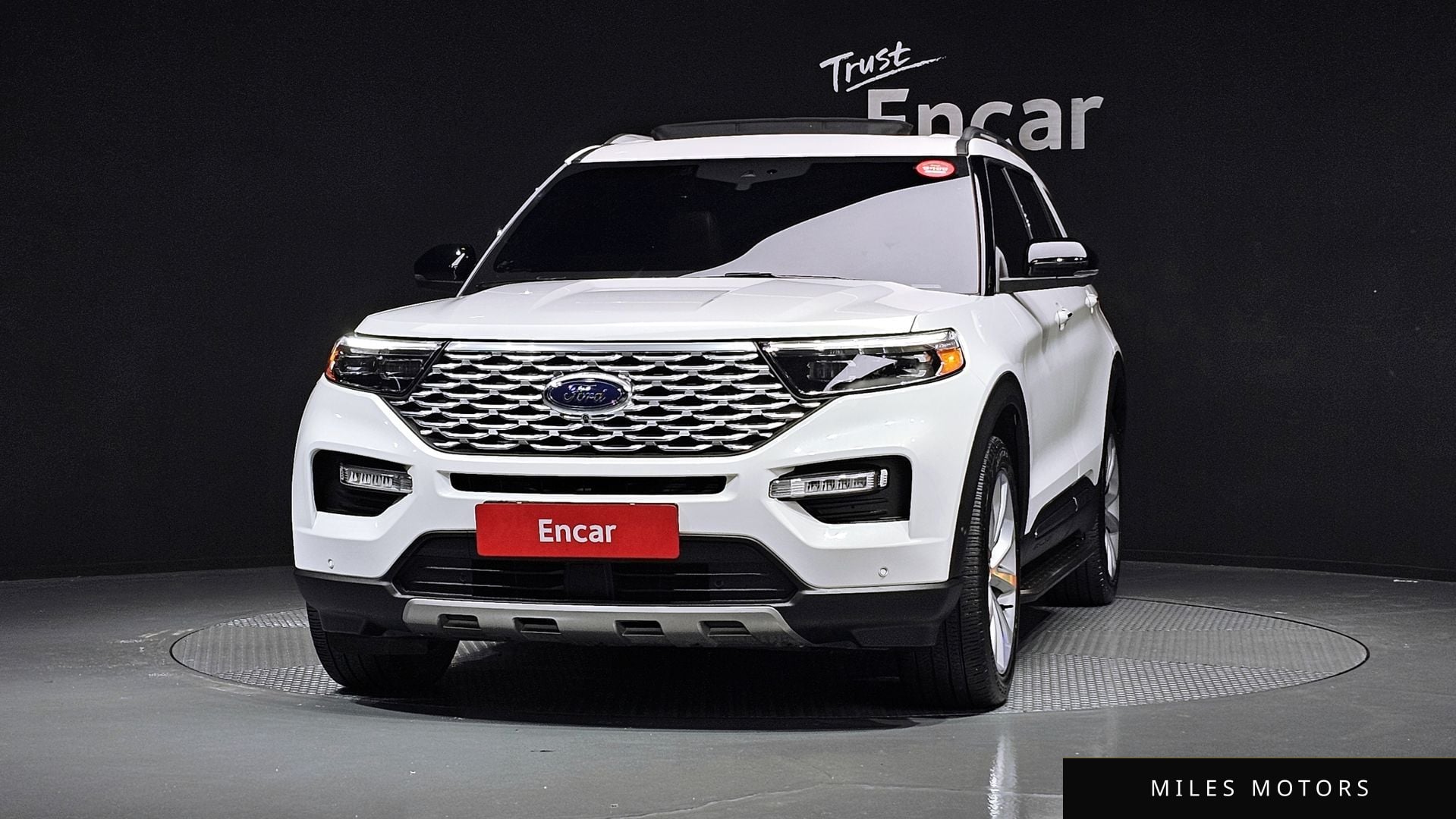 Ford Explorer 2022 — миниатюра 2