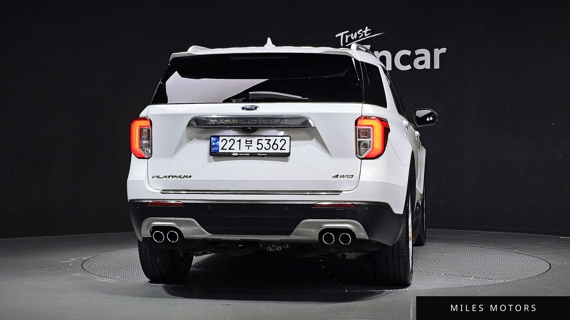 Ford Explorer 2022 — миниатюра 4