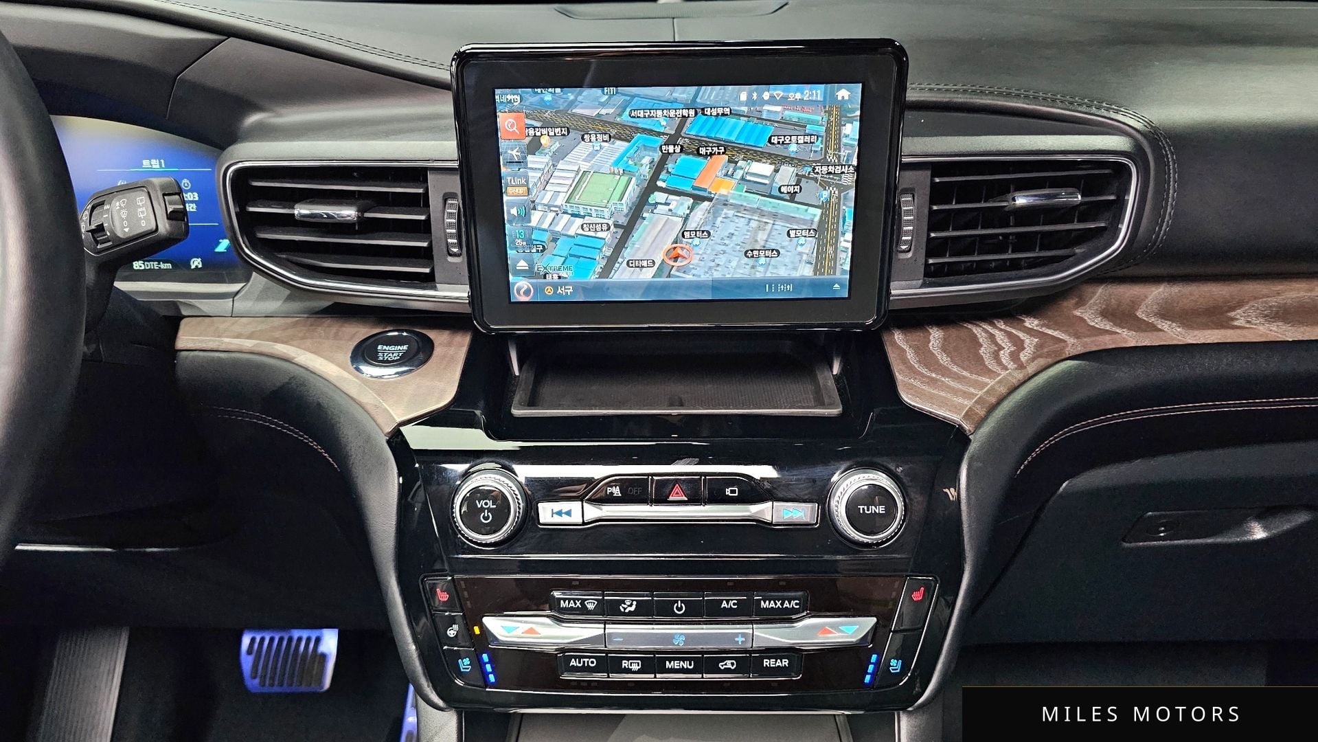 Ford Explorer 2022 — миниатюра 6